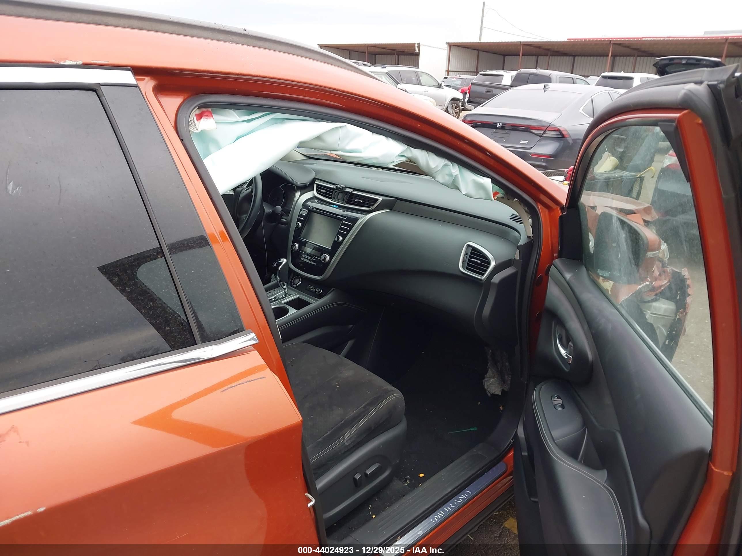 NISSAN MURANO image 5