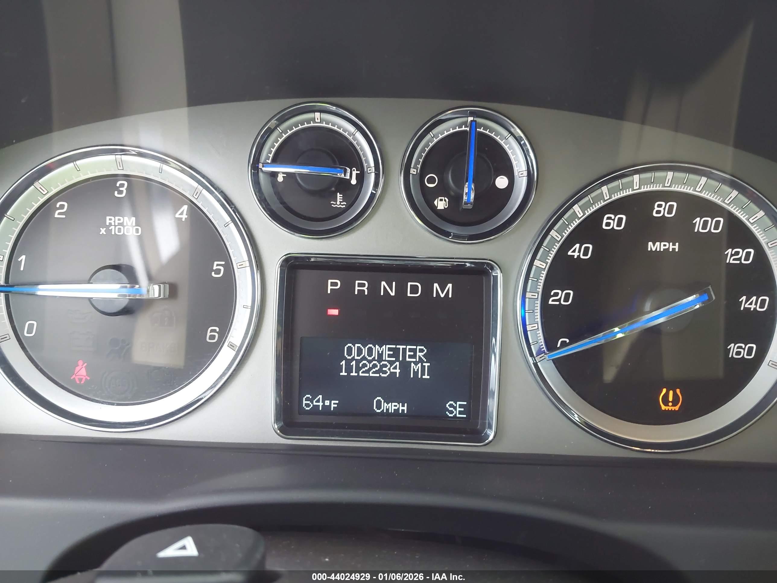 CADILLAC ESCALADE image 7
