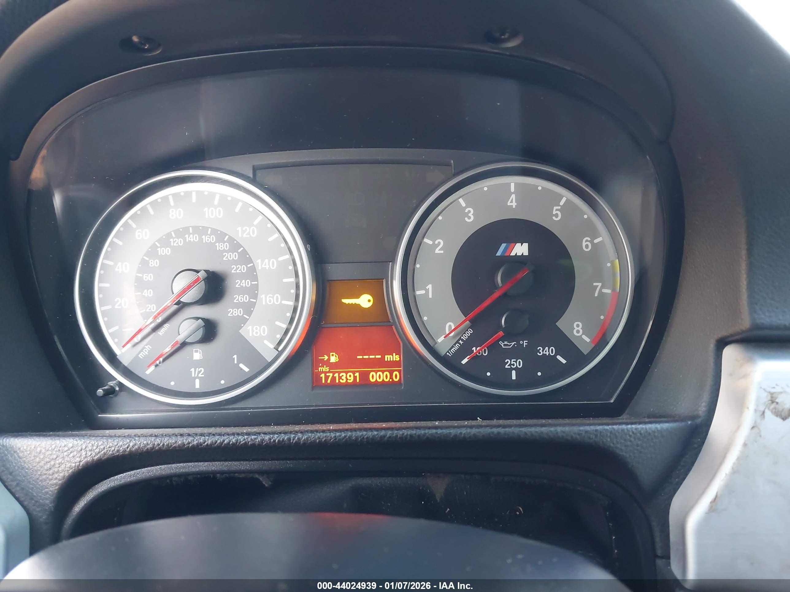 BMW 328I image 7