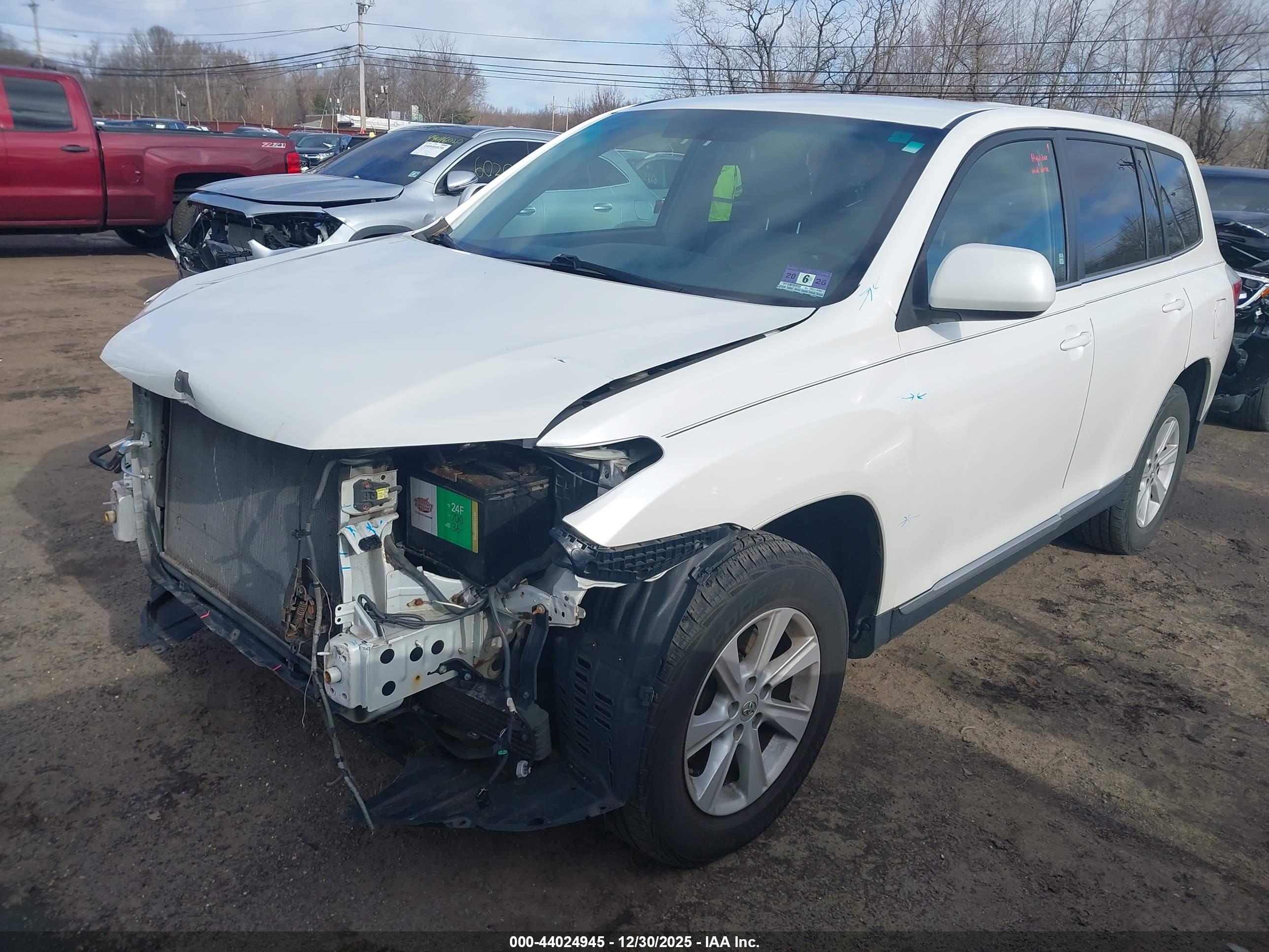 TOYOTA HIGHLANDER image 2