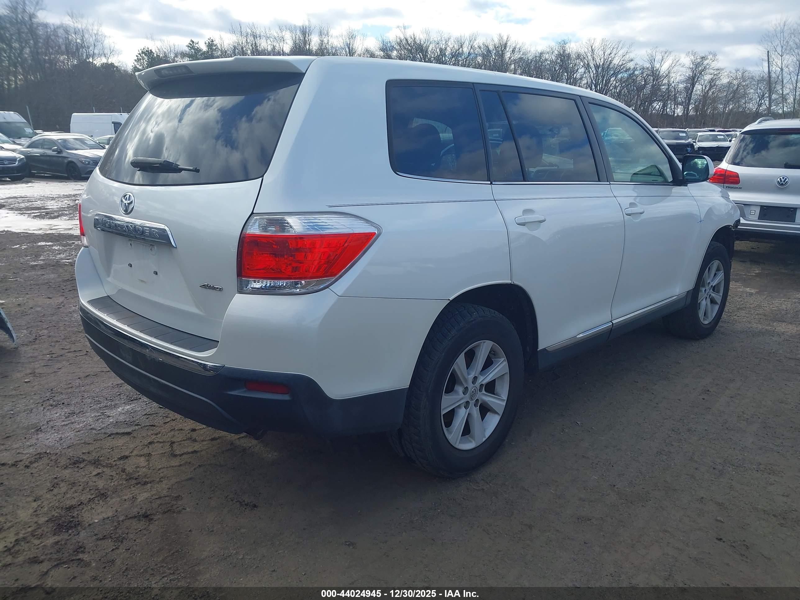 TOYOTA HIGHLANDER image 4