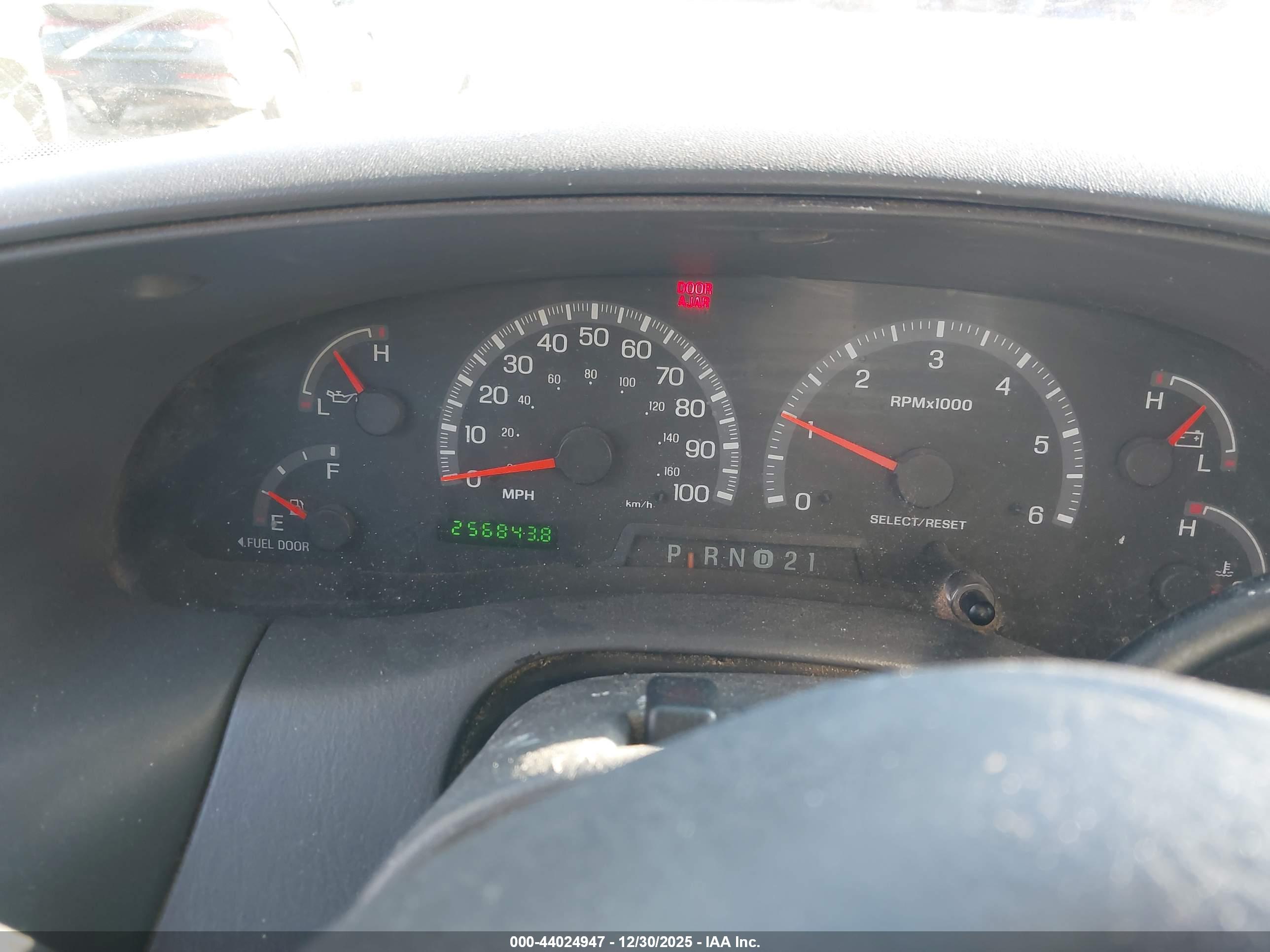 FORD F-150 image 7