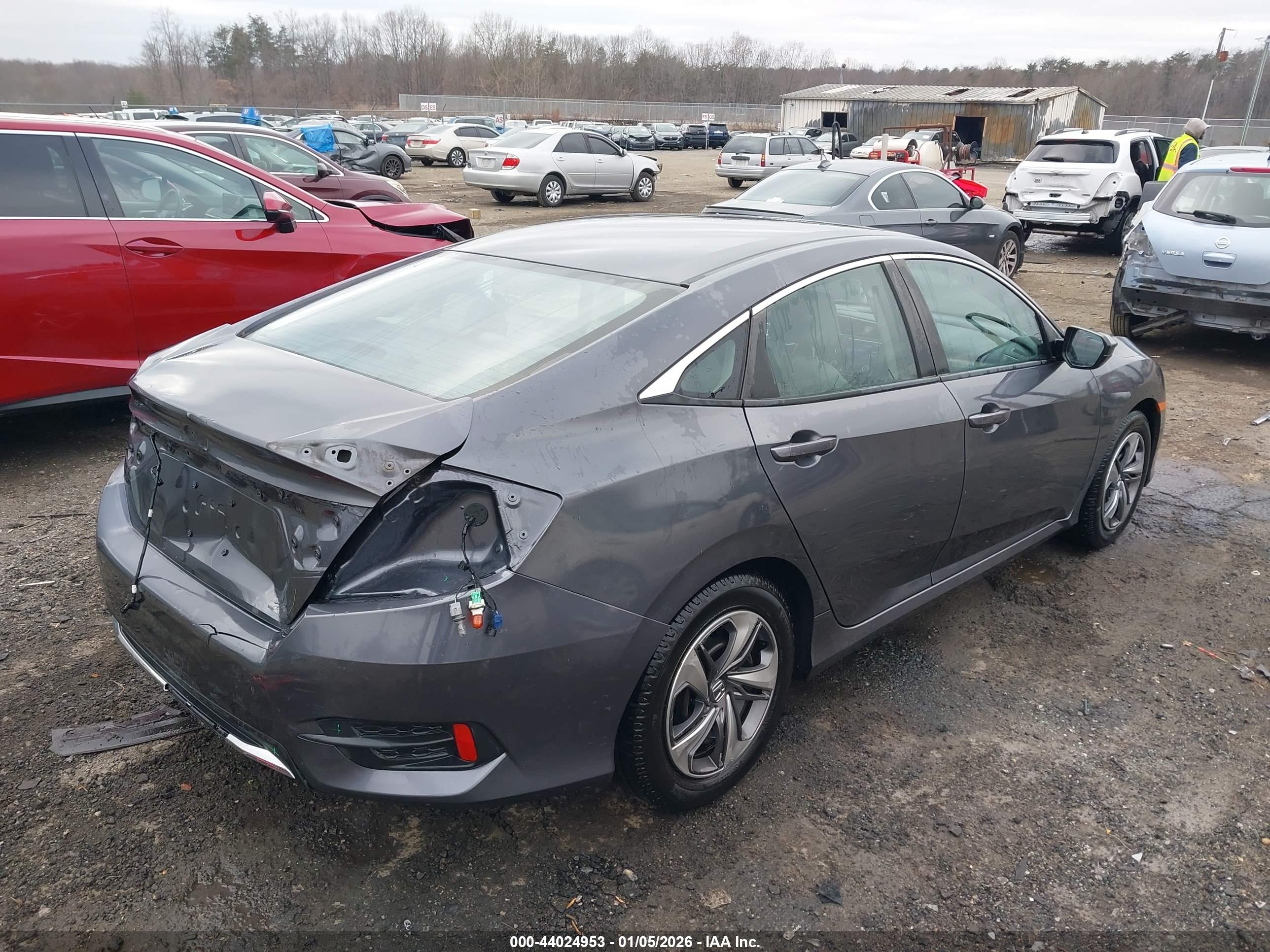 HONDA CIVIC image 4