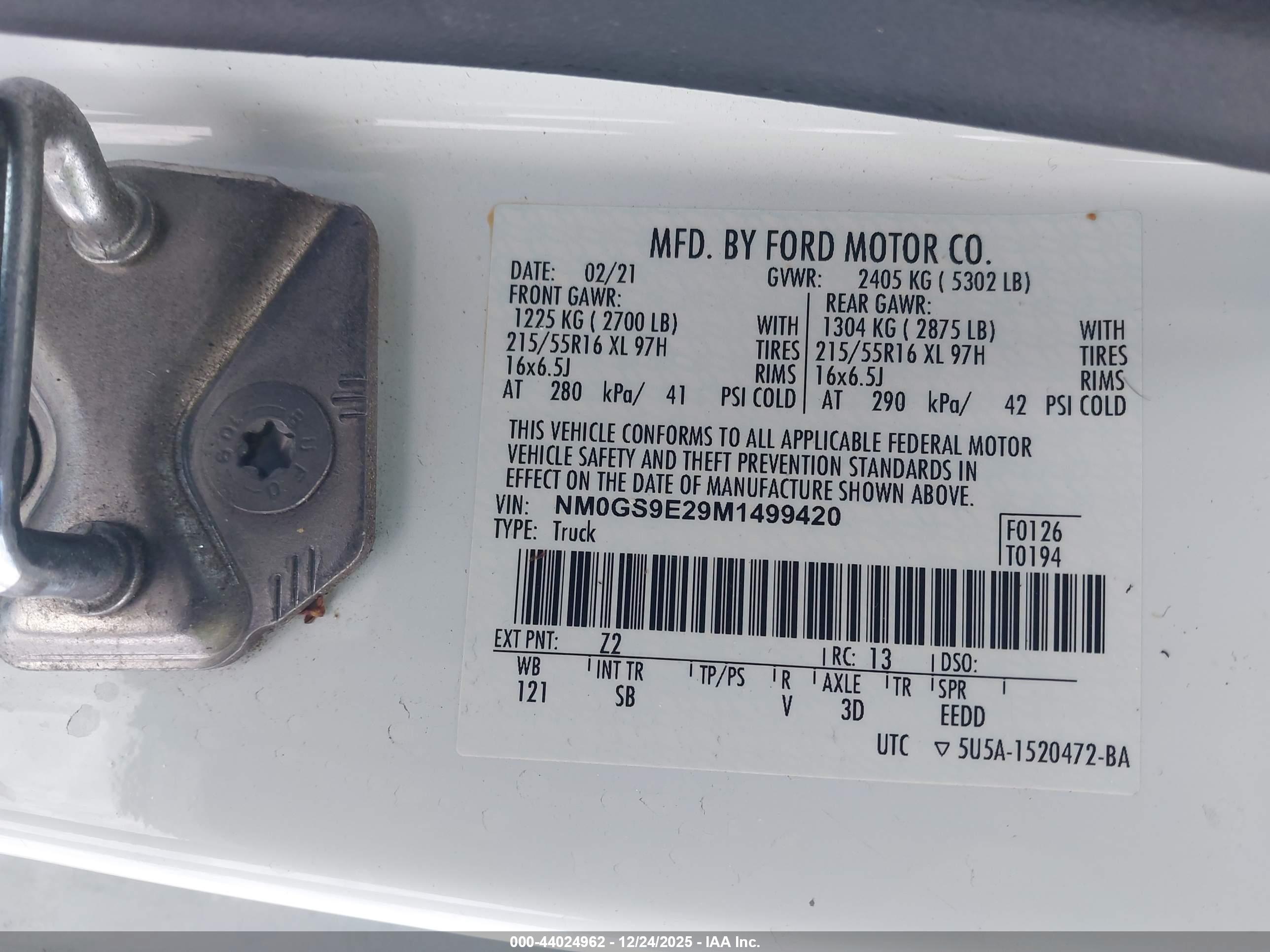 FORD TRANSIT image 9