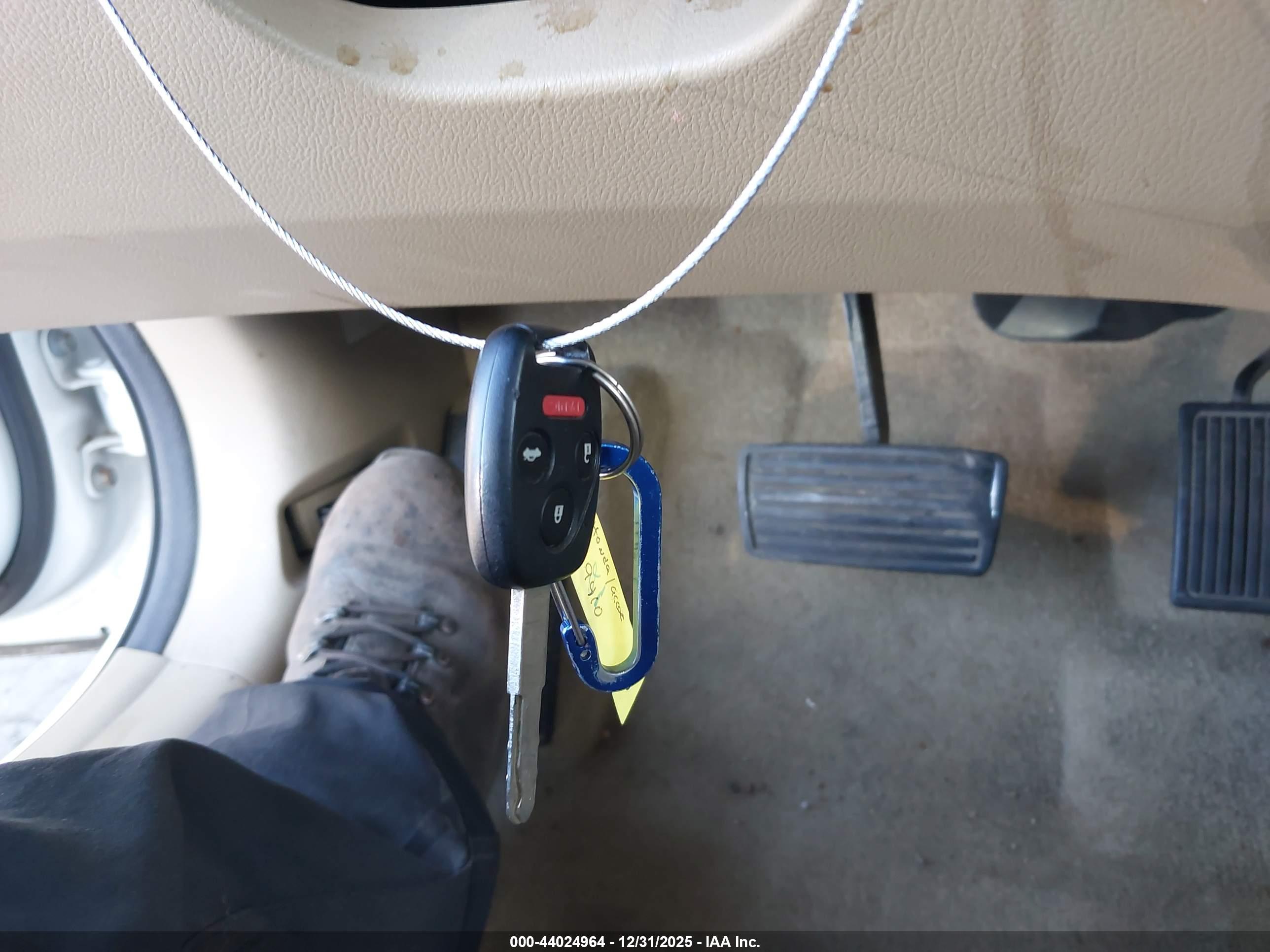 HONDA ACCORD image 11
