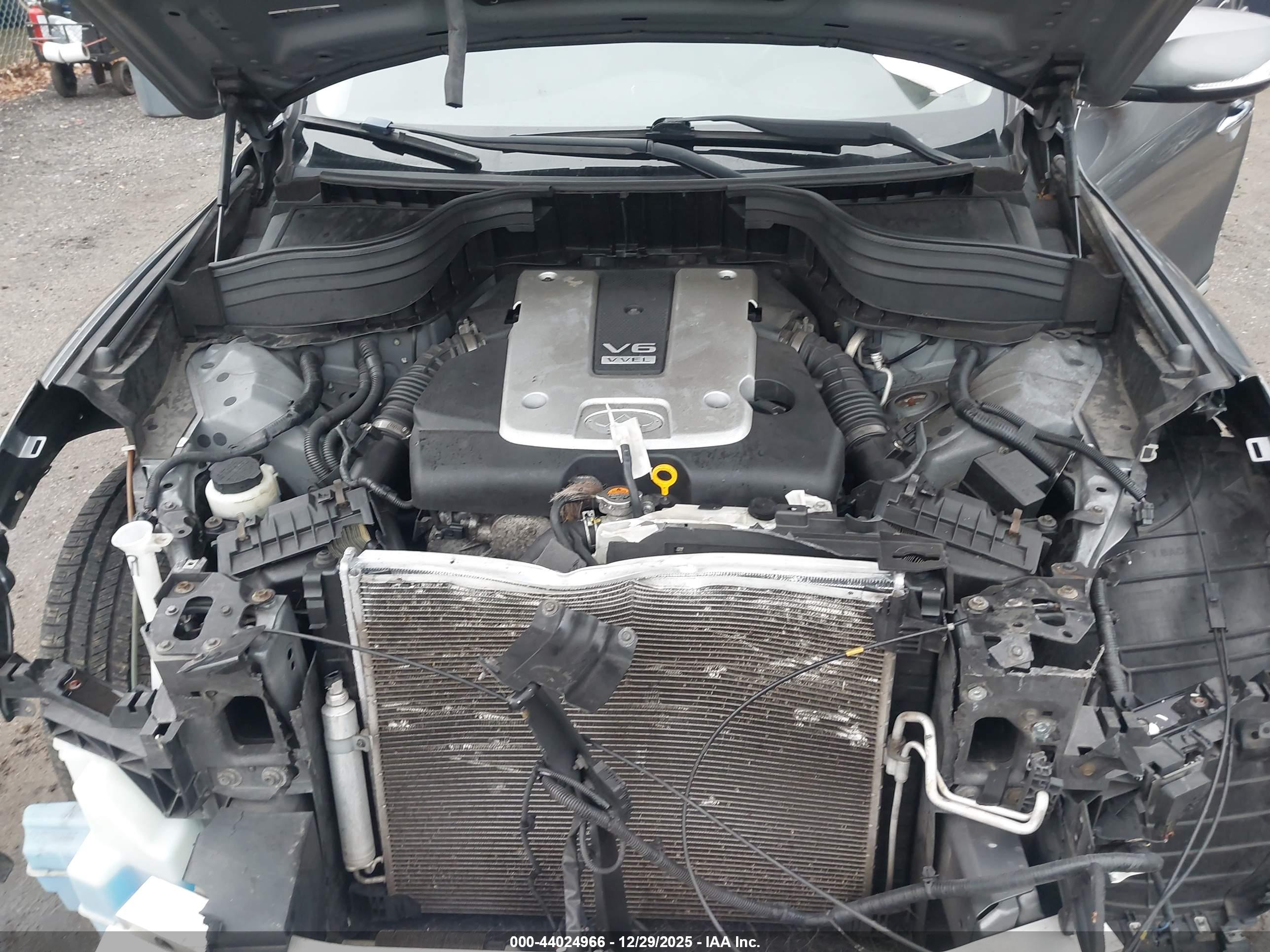 INFINITI QX50 image 10