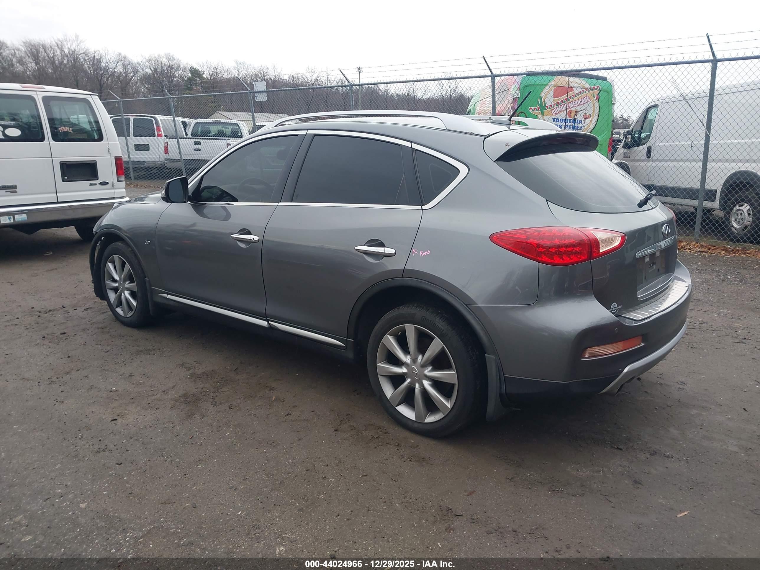 INFINITI QX50 image 3
