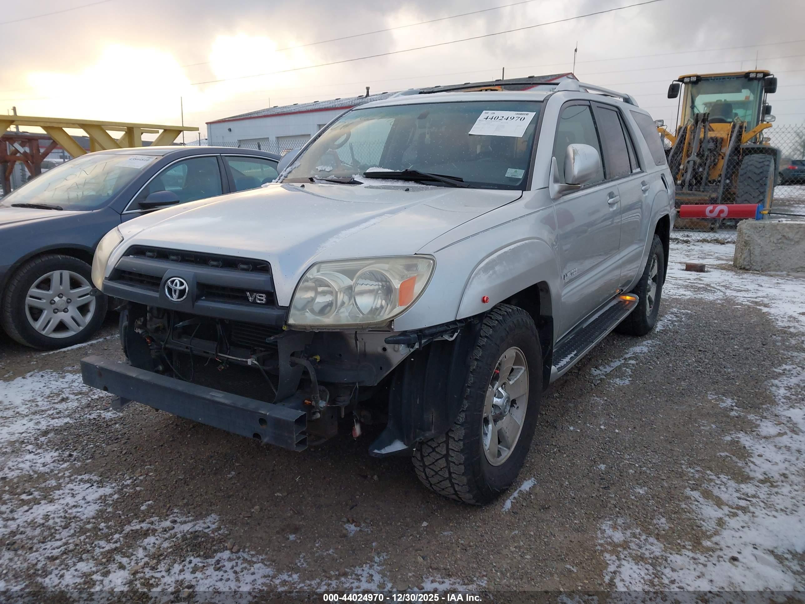 TOYOTA 4RUNNER image 2