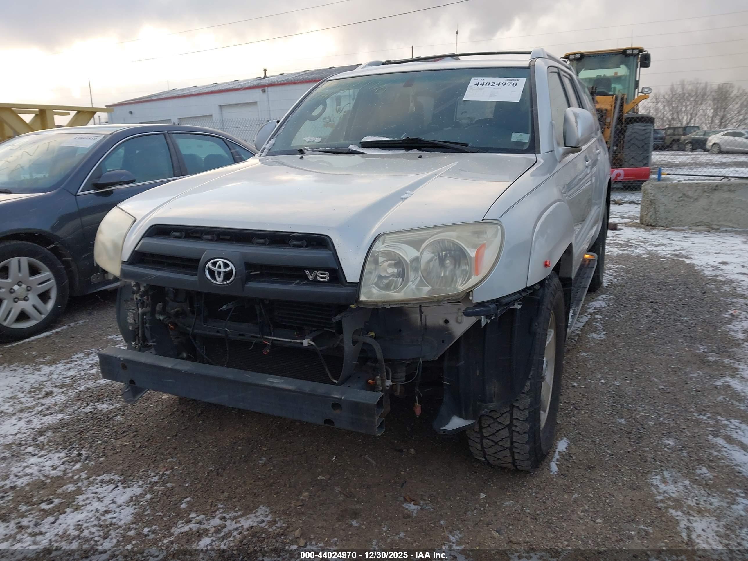 TOYOTA 4RUNNER image 6