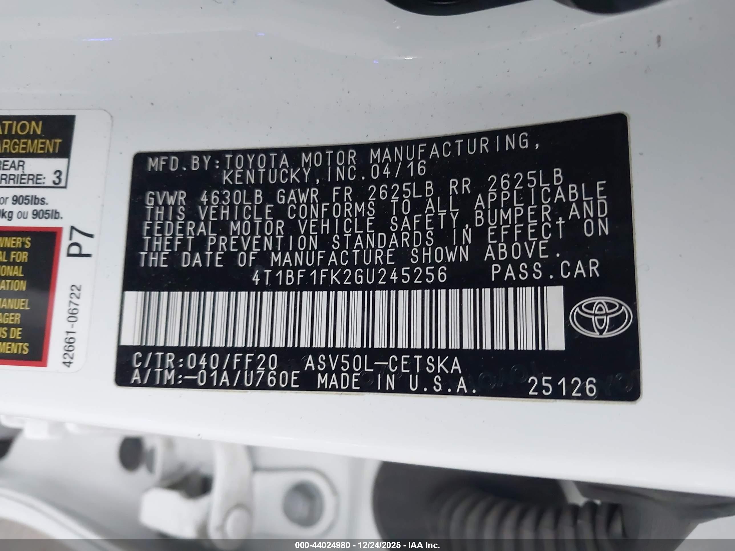 TOYOTA CAMRY image 9