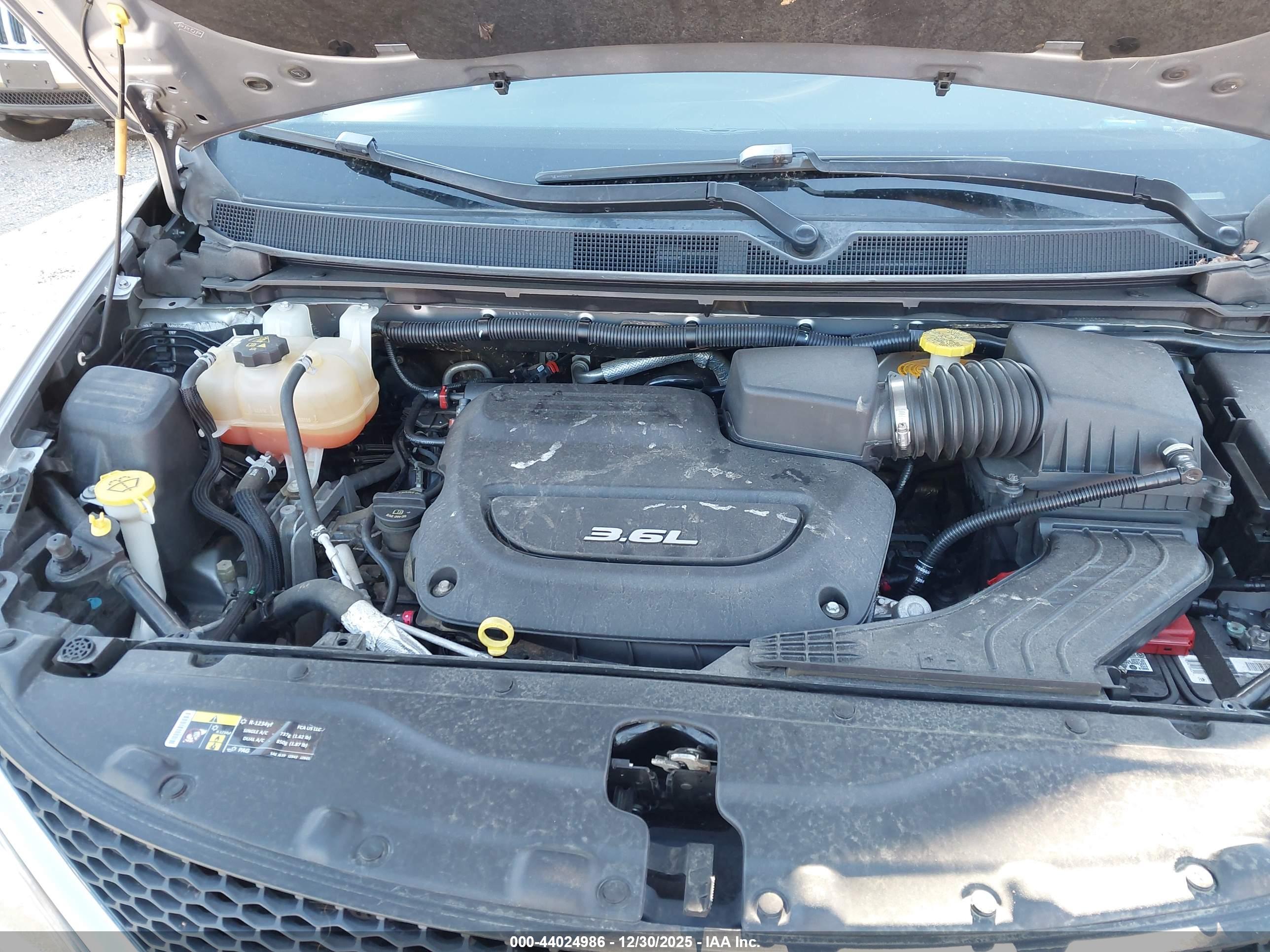 CHRYSLER PACIFICA image 10