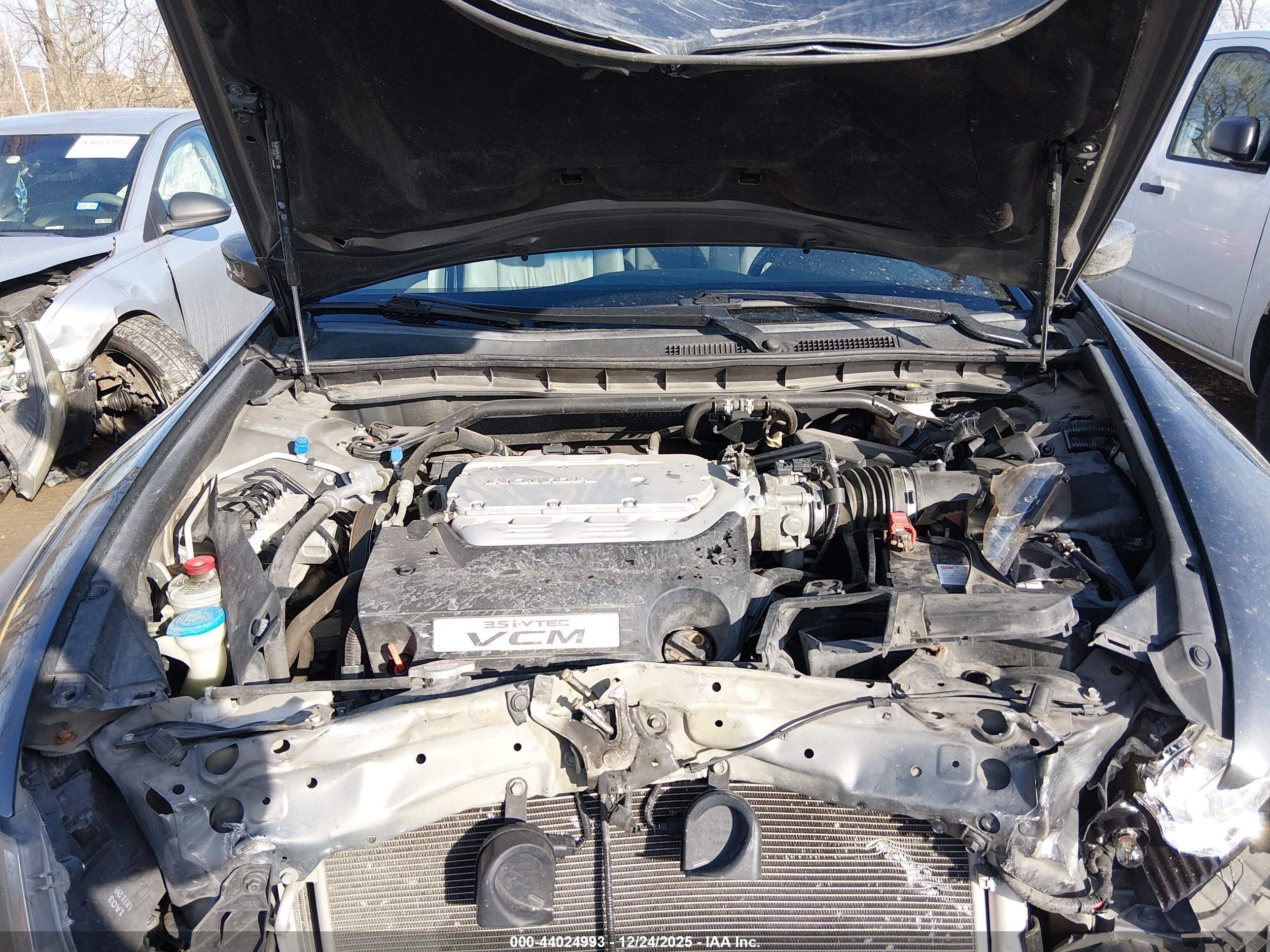 HONDA ACCORD image 10