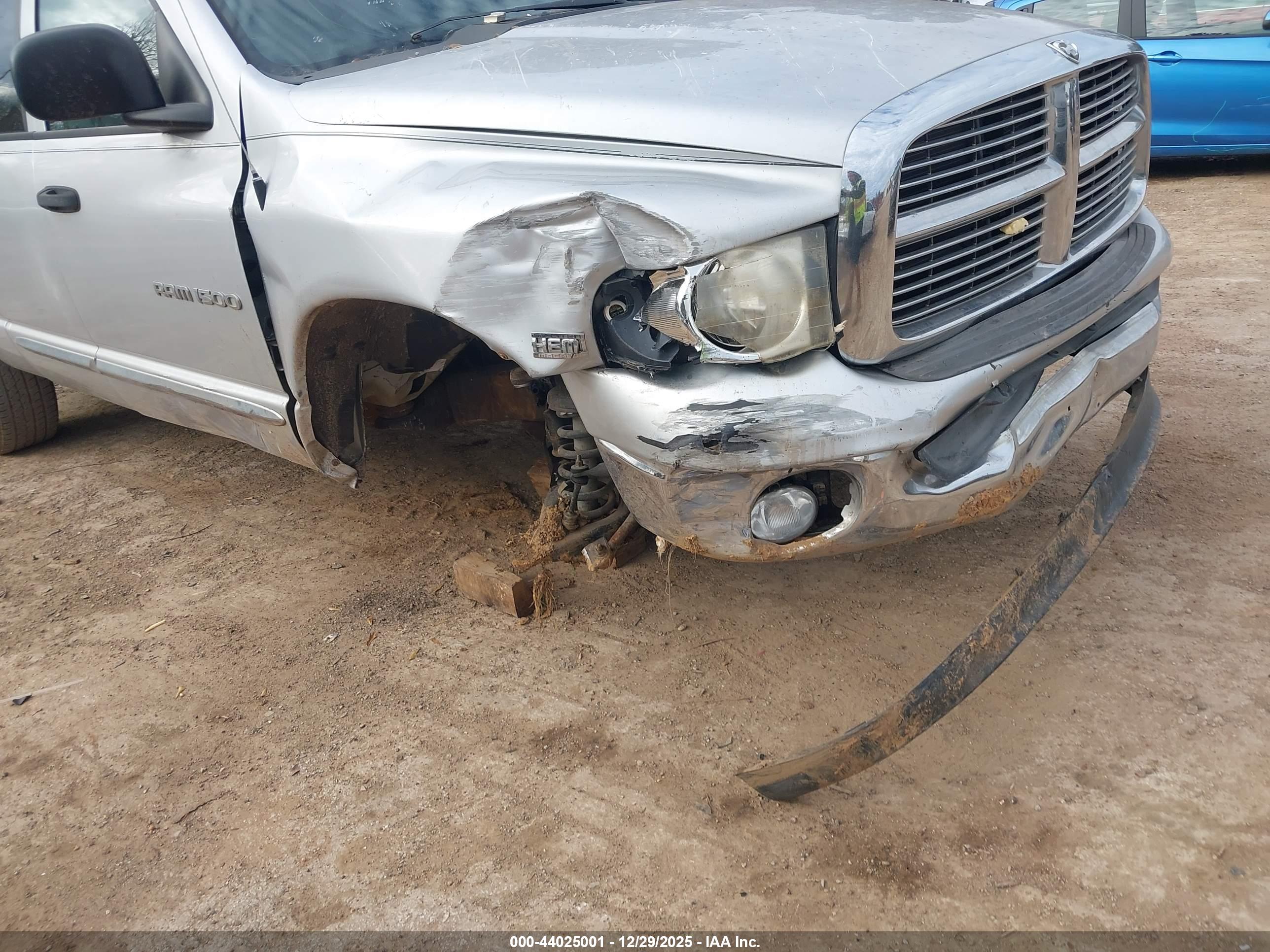 DODGE RAM image 6