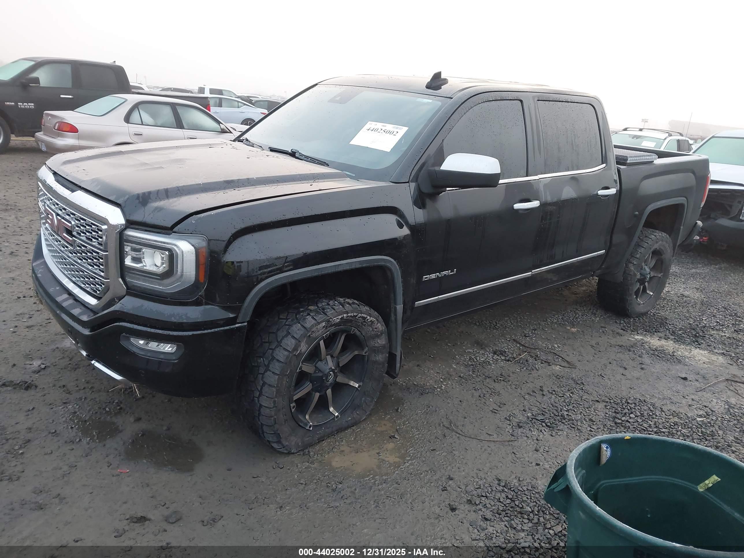 GMC SIERRA image 2