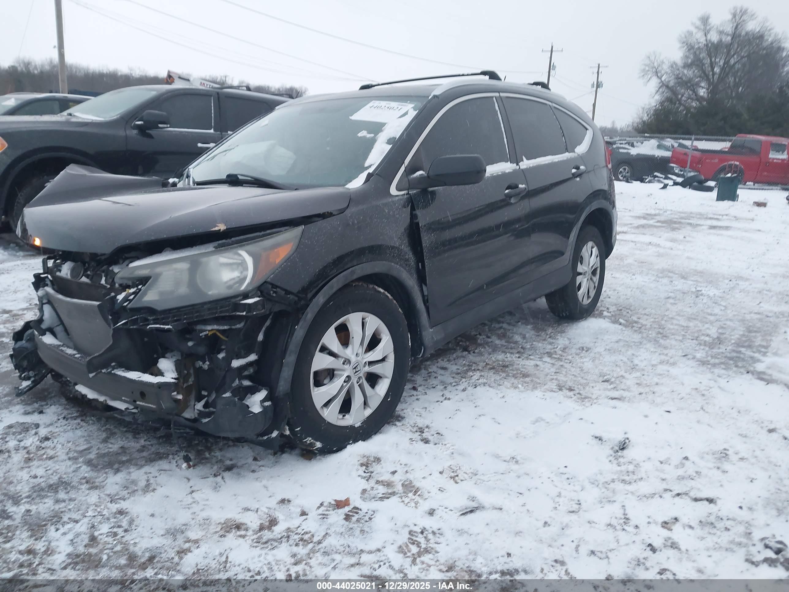 HONDA CR-V image 2