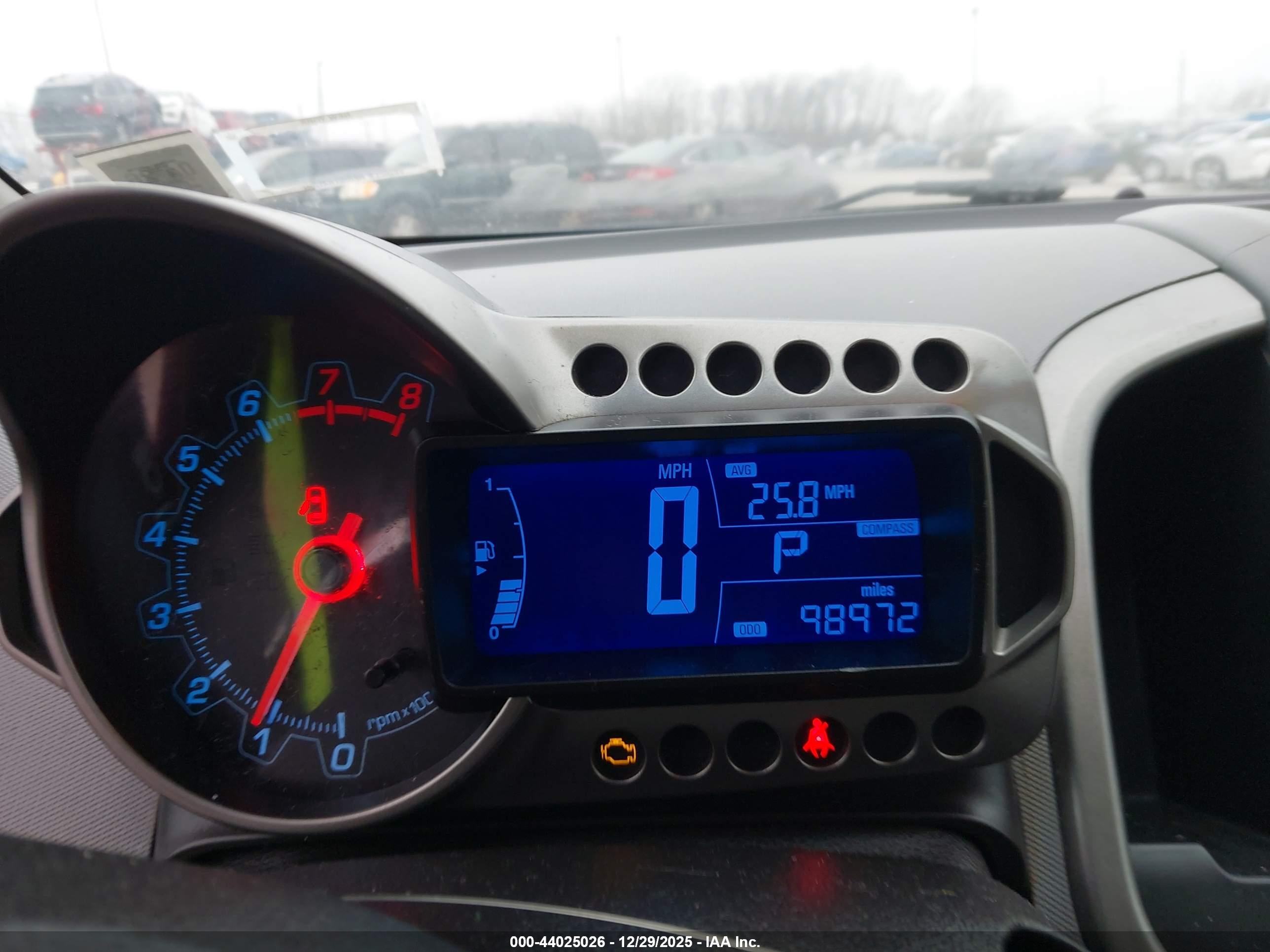 CHEVROLET SONIC image 7