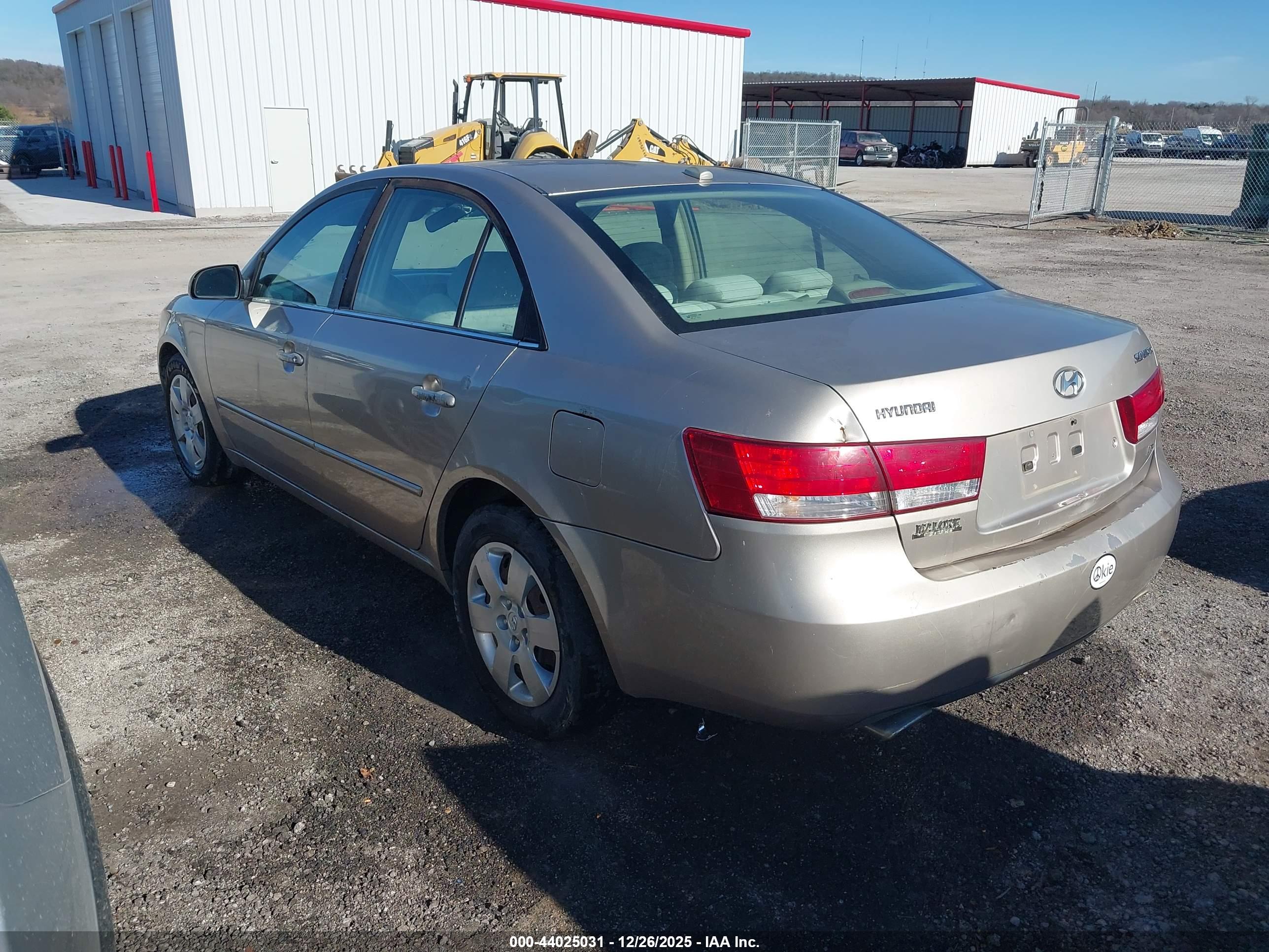 HYUNDAI SONATA image 3