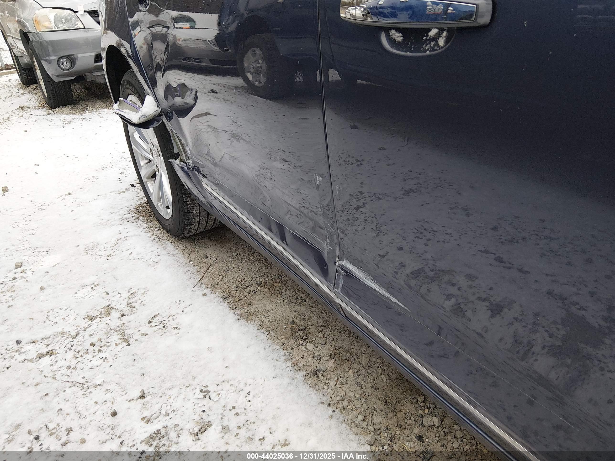 BUICK LACROSSE image 6