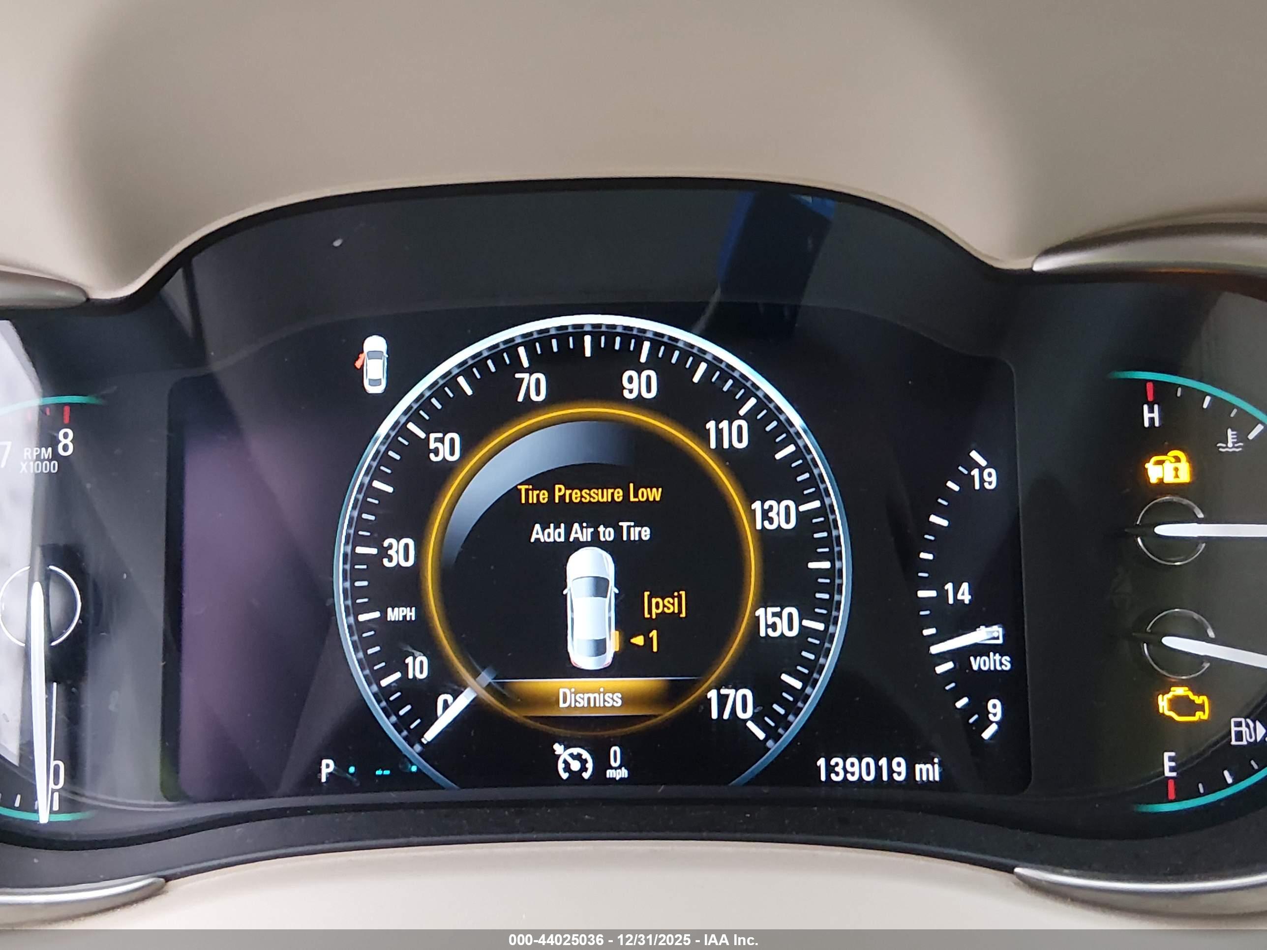 BUICK LACROSSE image 7