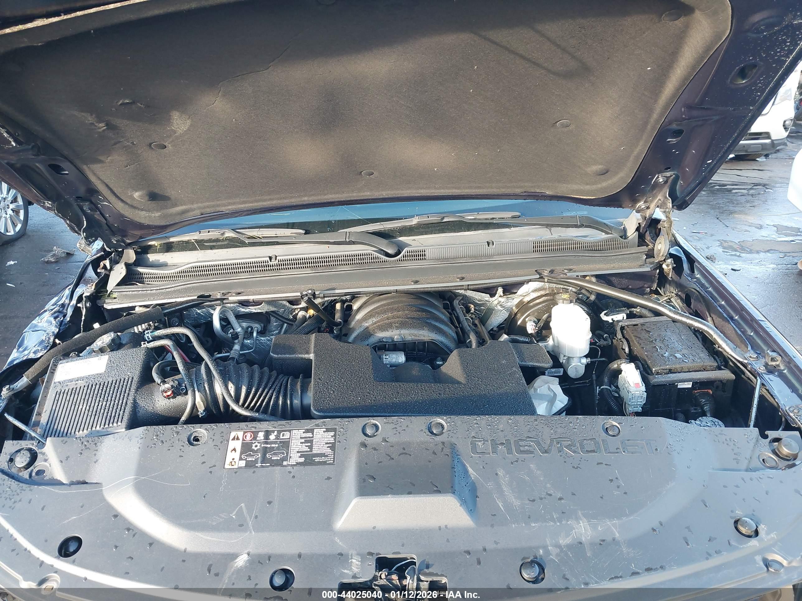 CHEVROLET SUBURBAN image 10