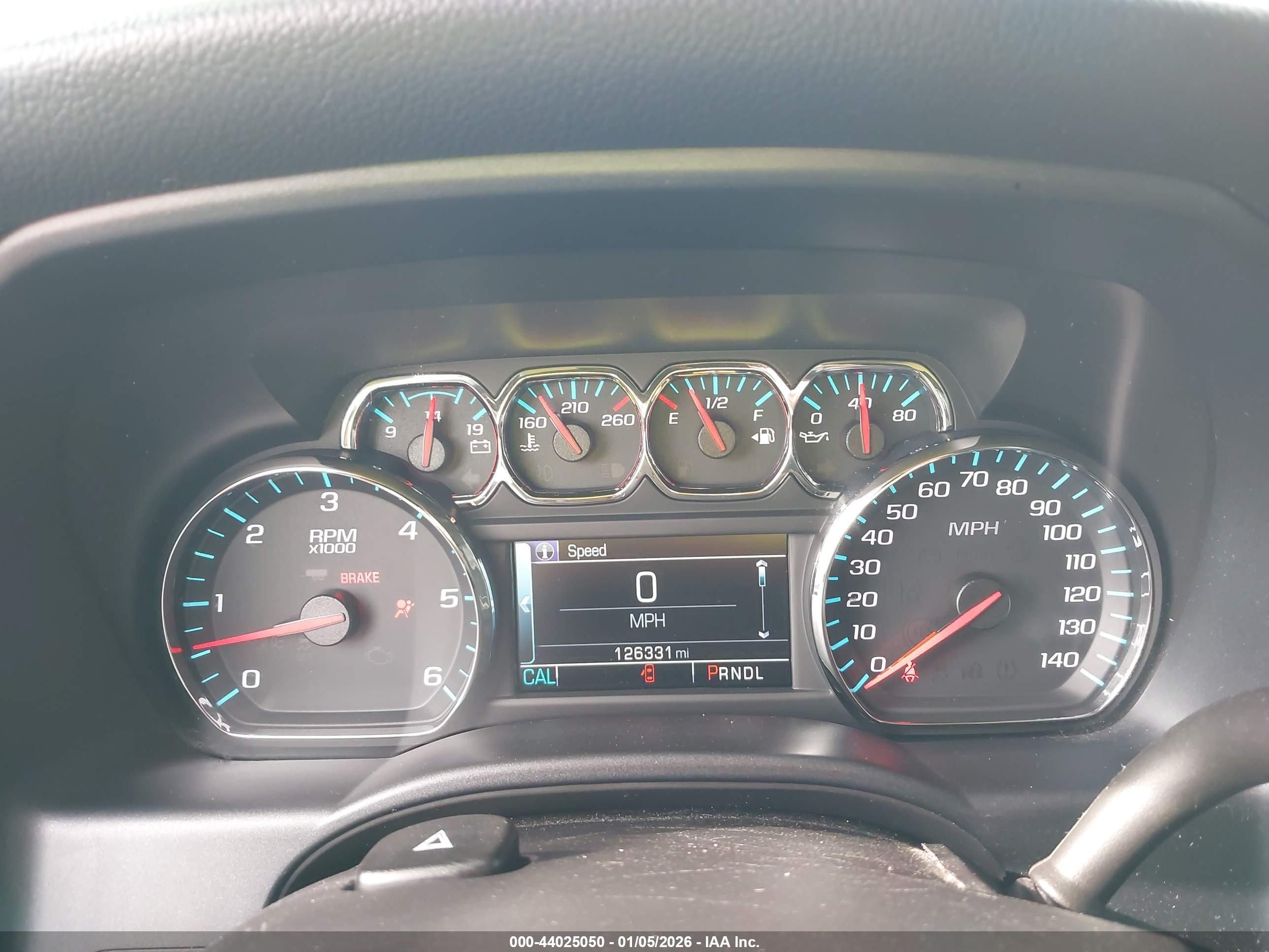 CHEVROLET SILVERADO image 7