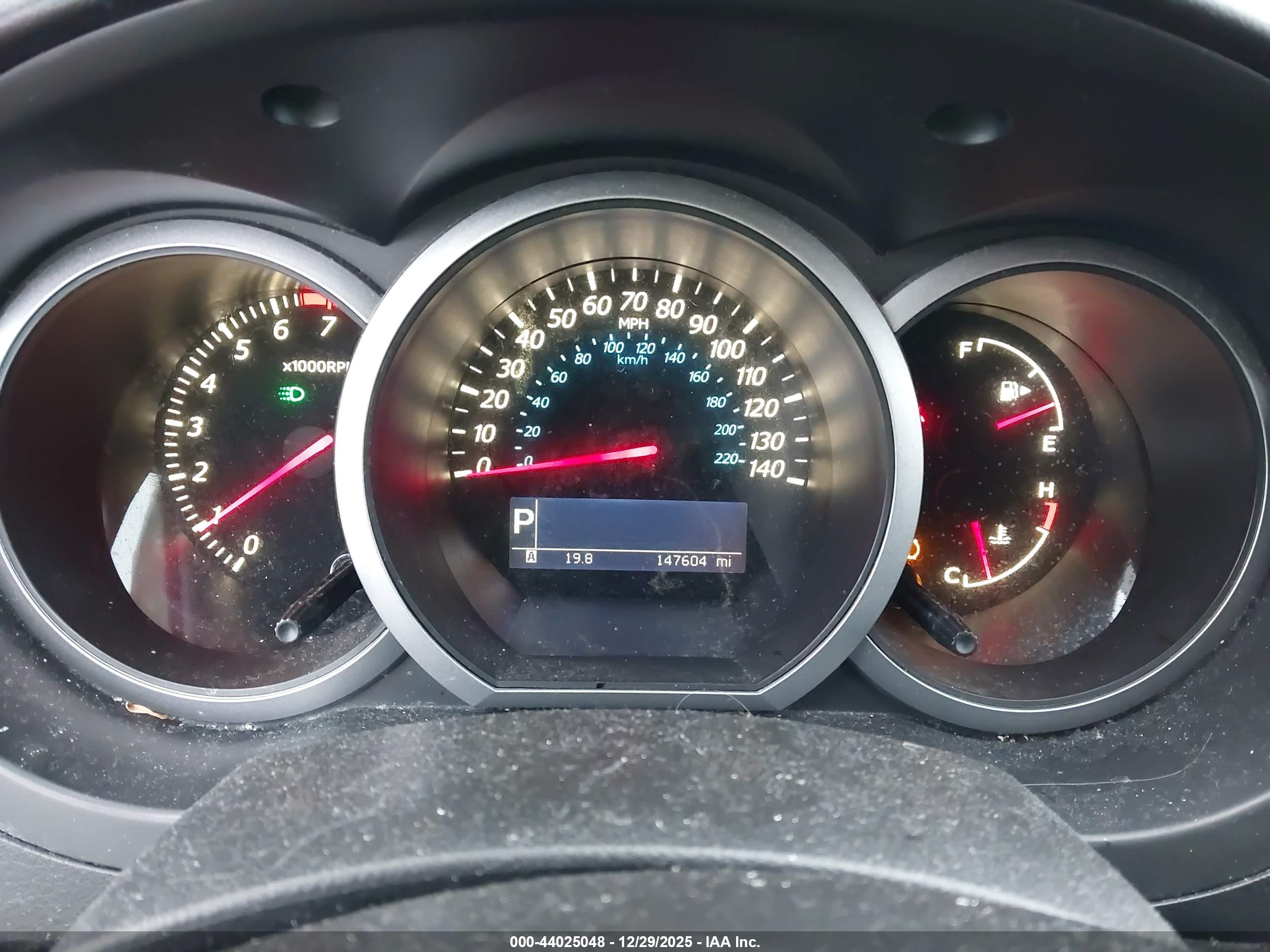 SUZUKI GRAND image 7