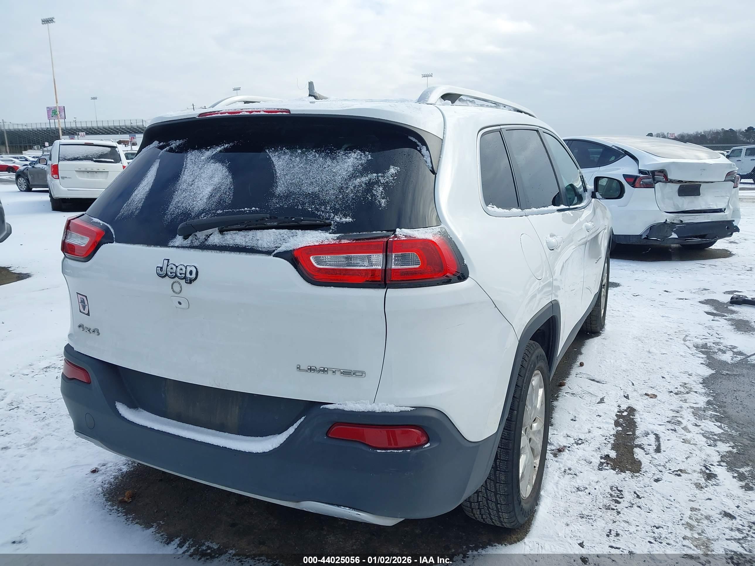 JEEP CHEROKEE image 4