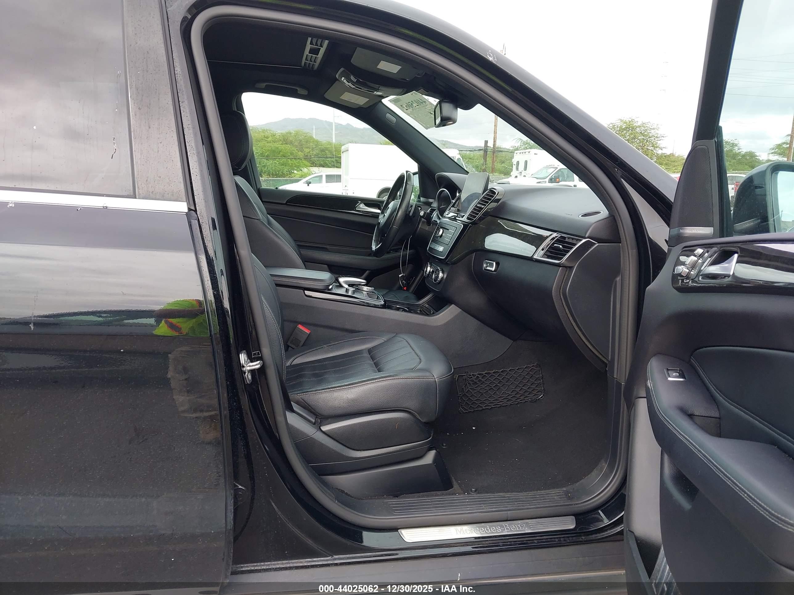 MERCEDES-BENZ GLE image 5