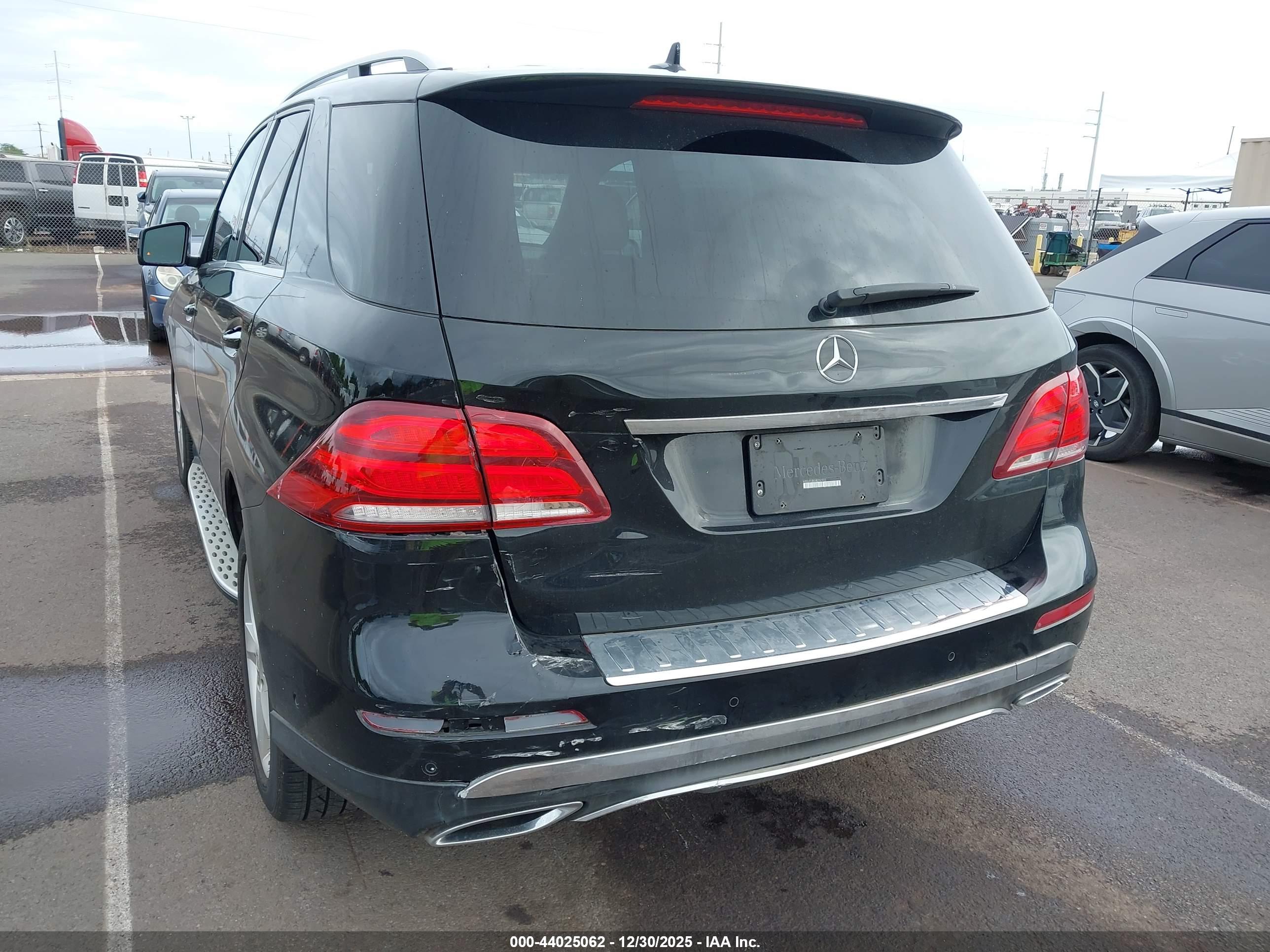 MERCEDES-BENZ GLE image 6