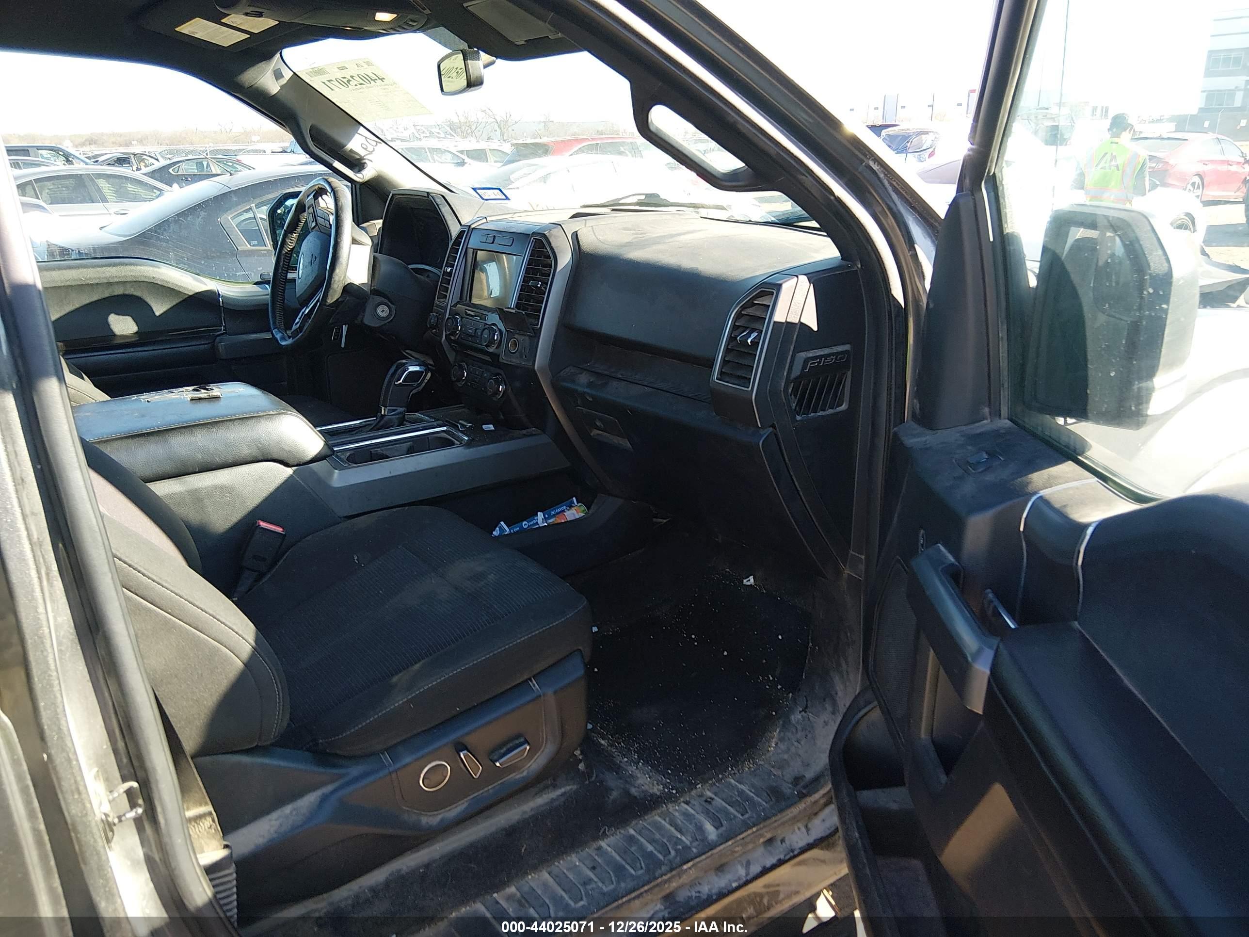 FORD F-150 image 5