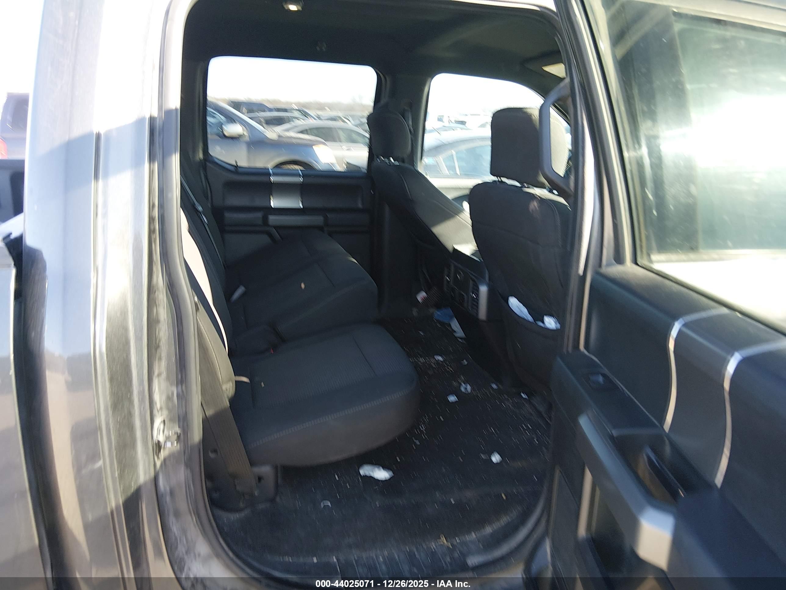 FORD F-150 image 8