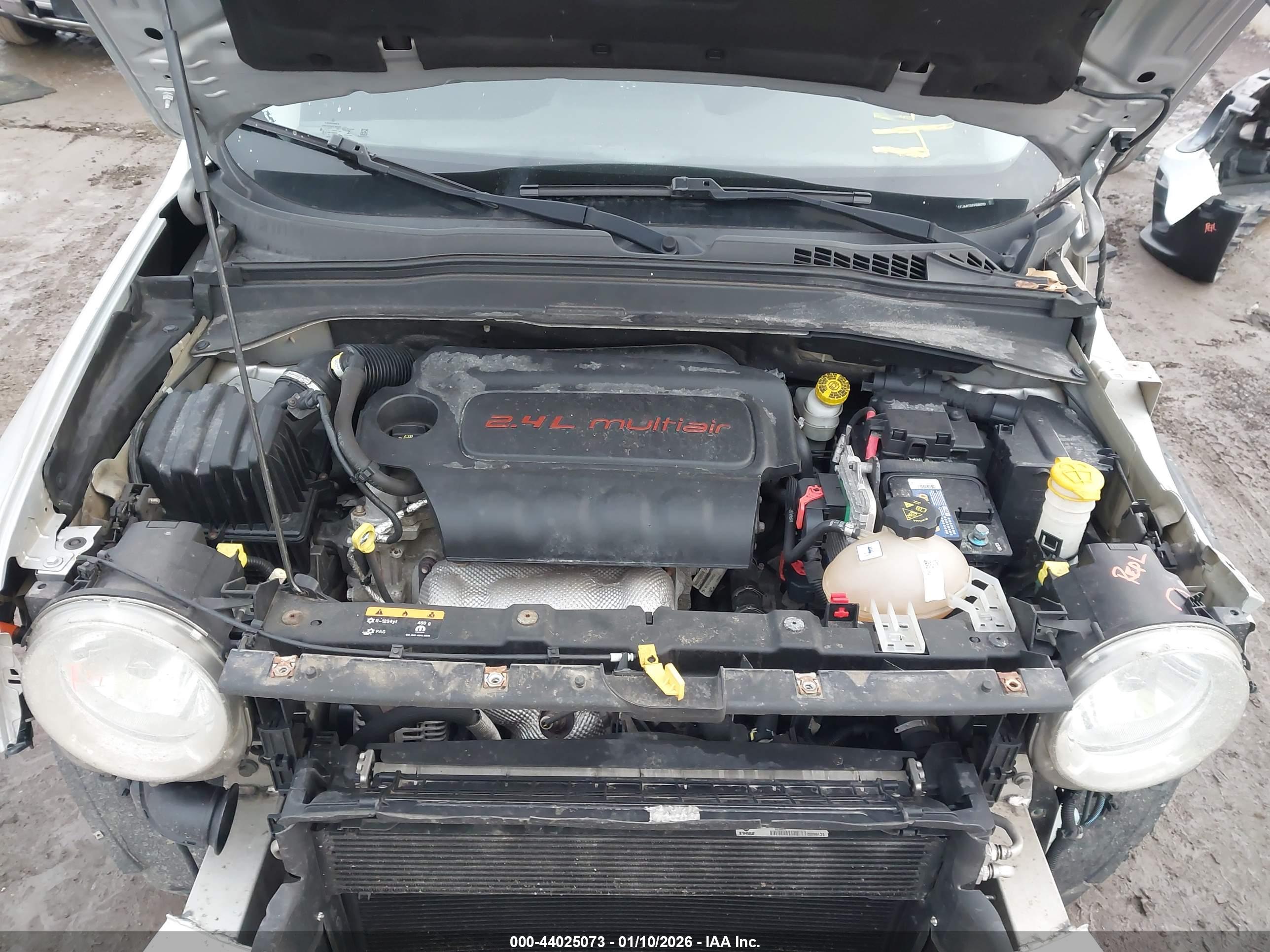 JEEP RENEGADE image 10