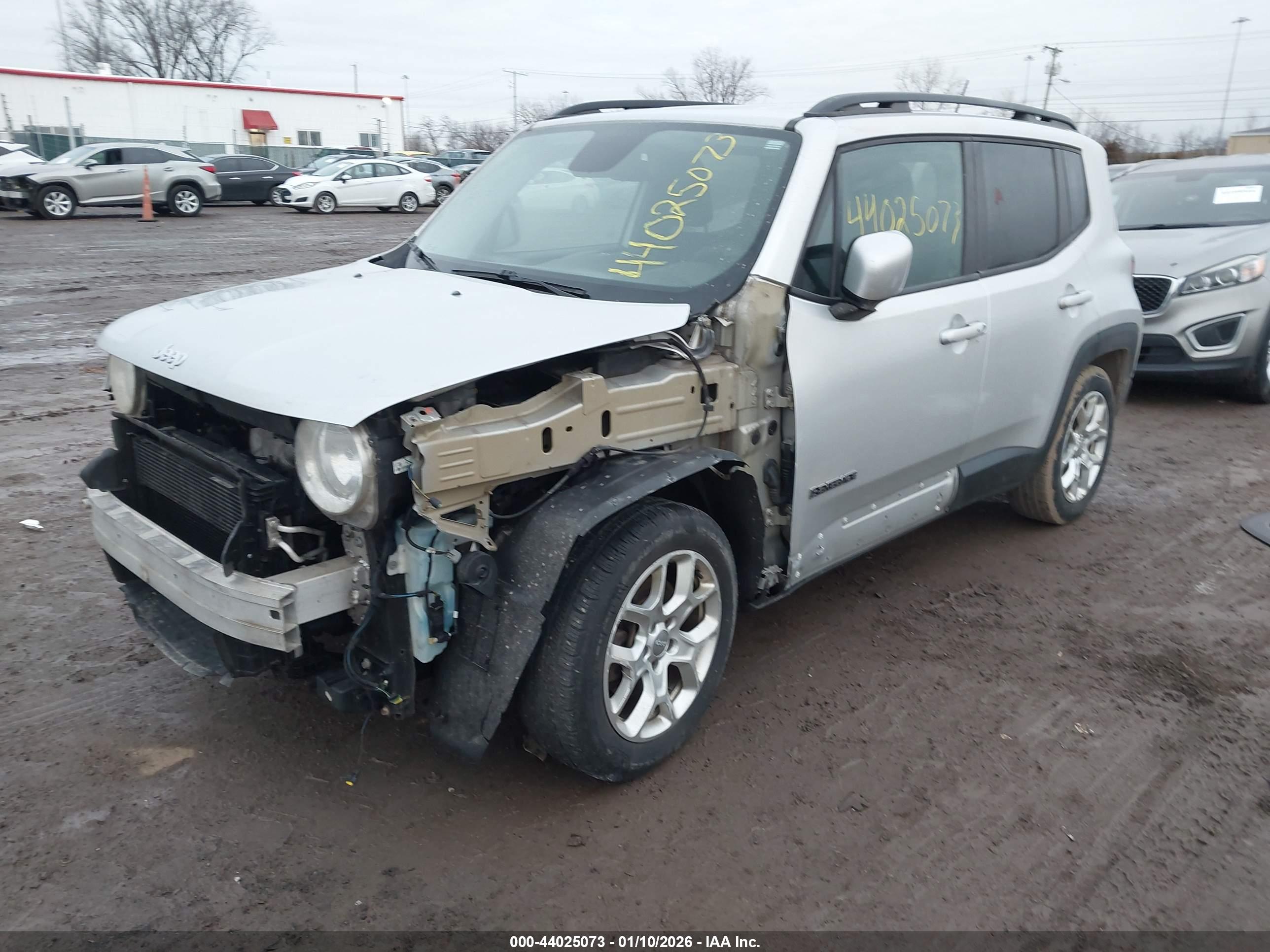 JEEP RENEGADE image 2