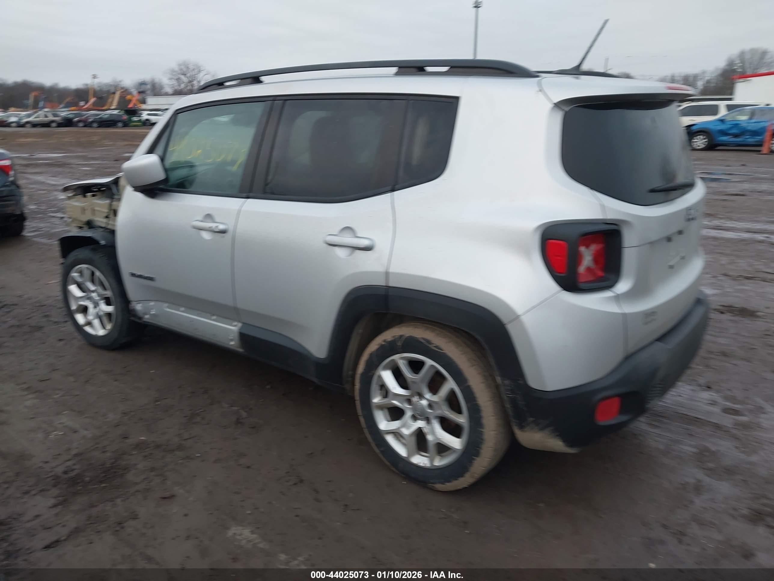 JEEP RENEGADE image 3