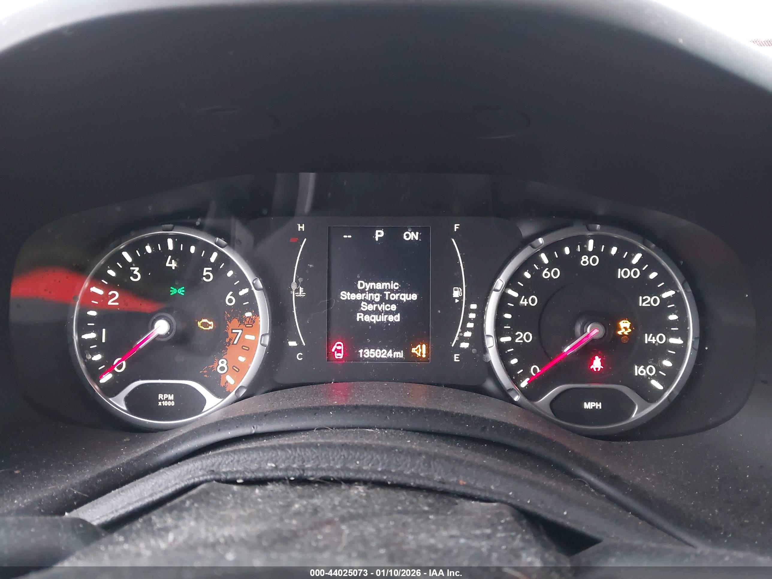 JEEP RENEGADE image 7