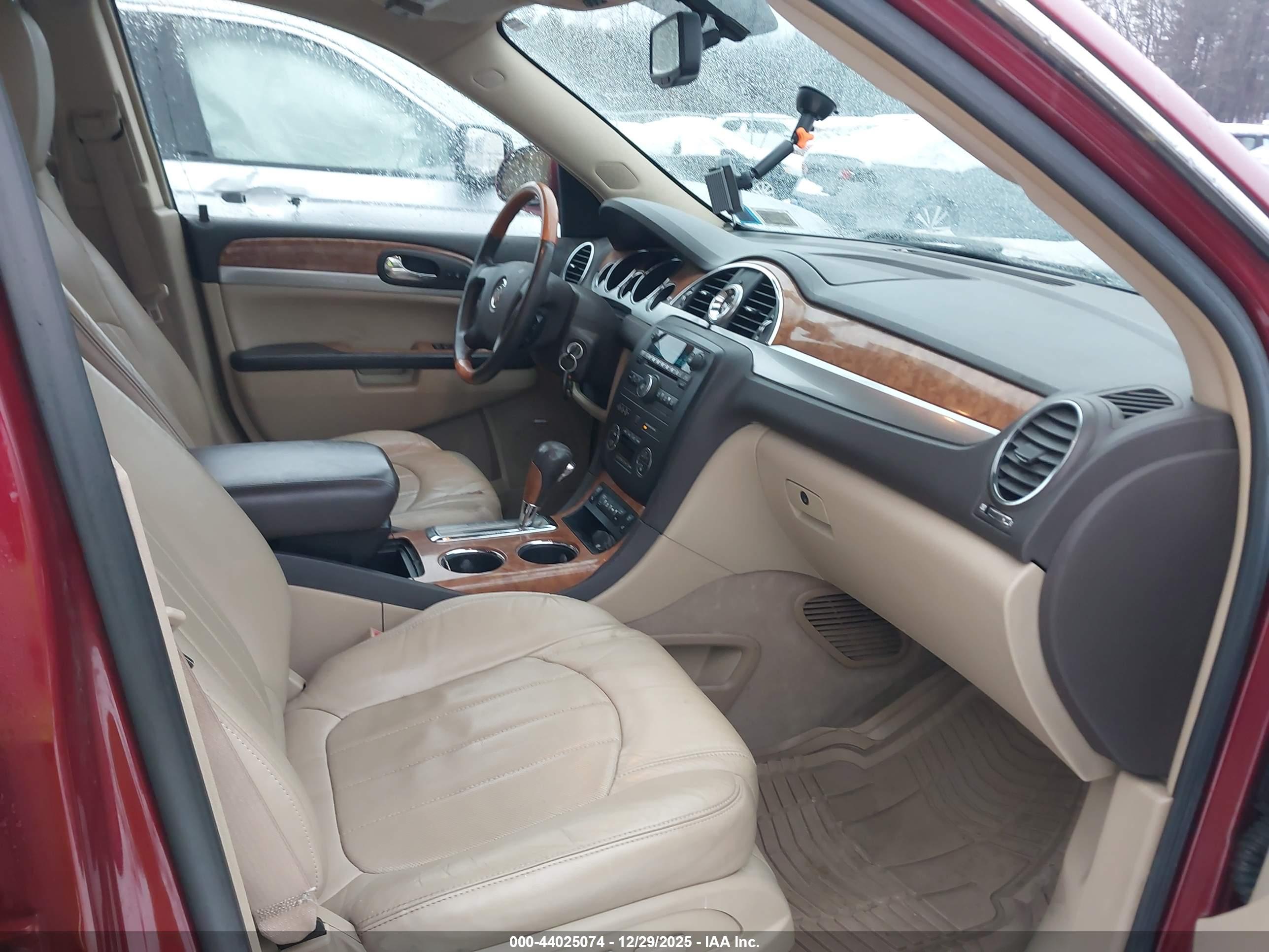 BUICK ENCLAVE image 5