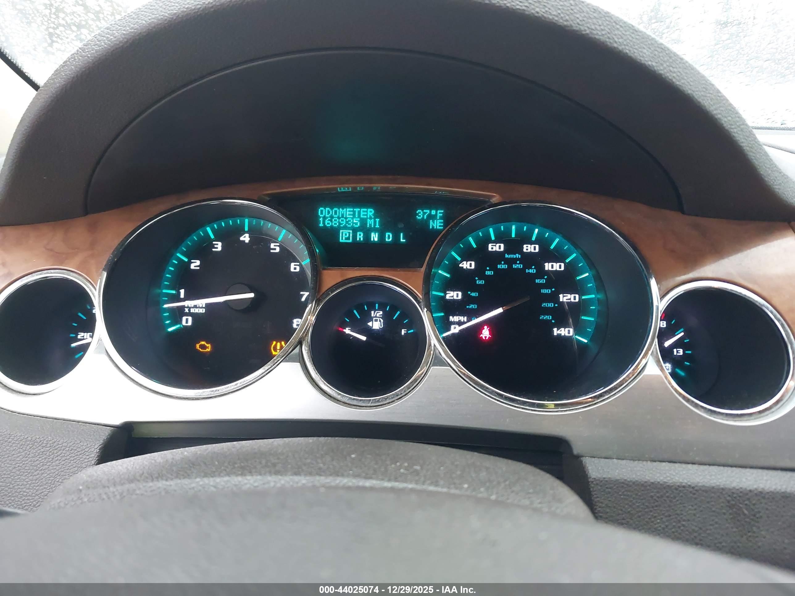 BUICK ENCLAVE image 7