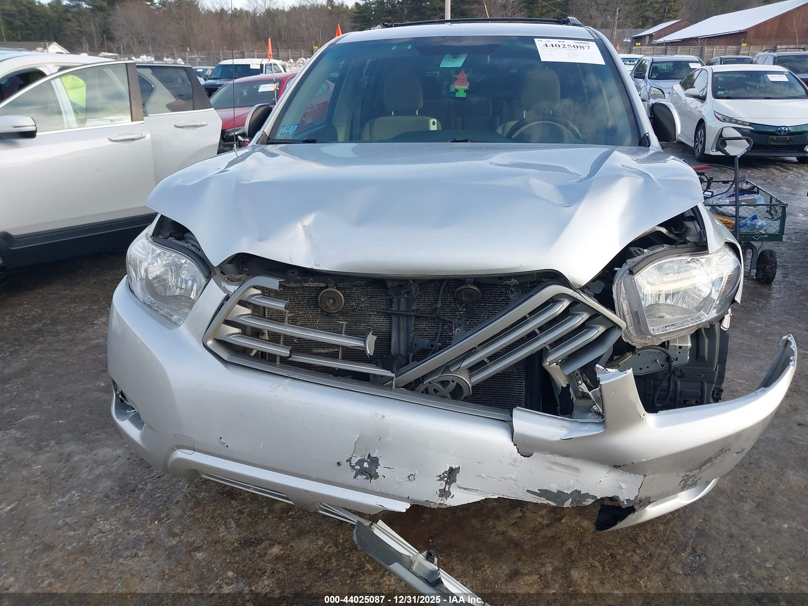 TOYOTA HIGHLANDER image 10