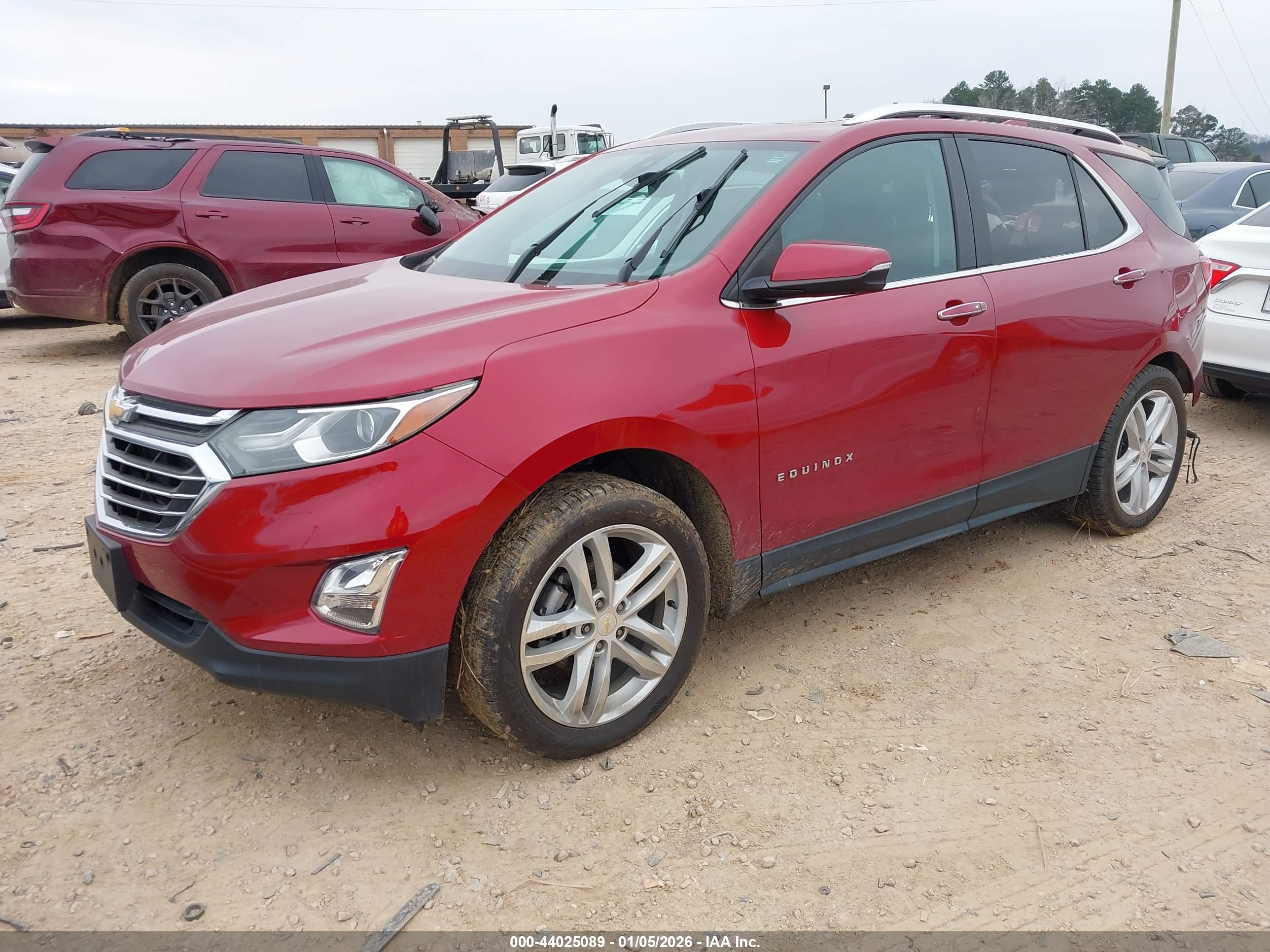 CHEVROLET EQUINOX image 2