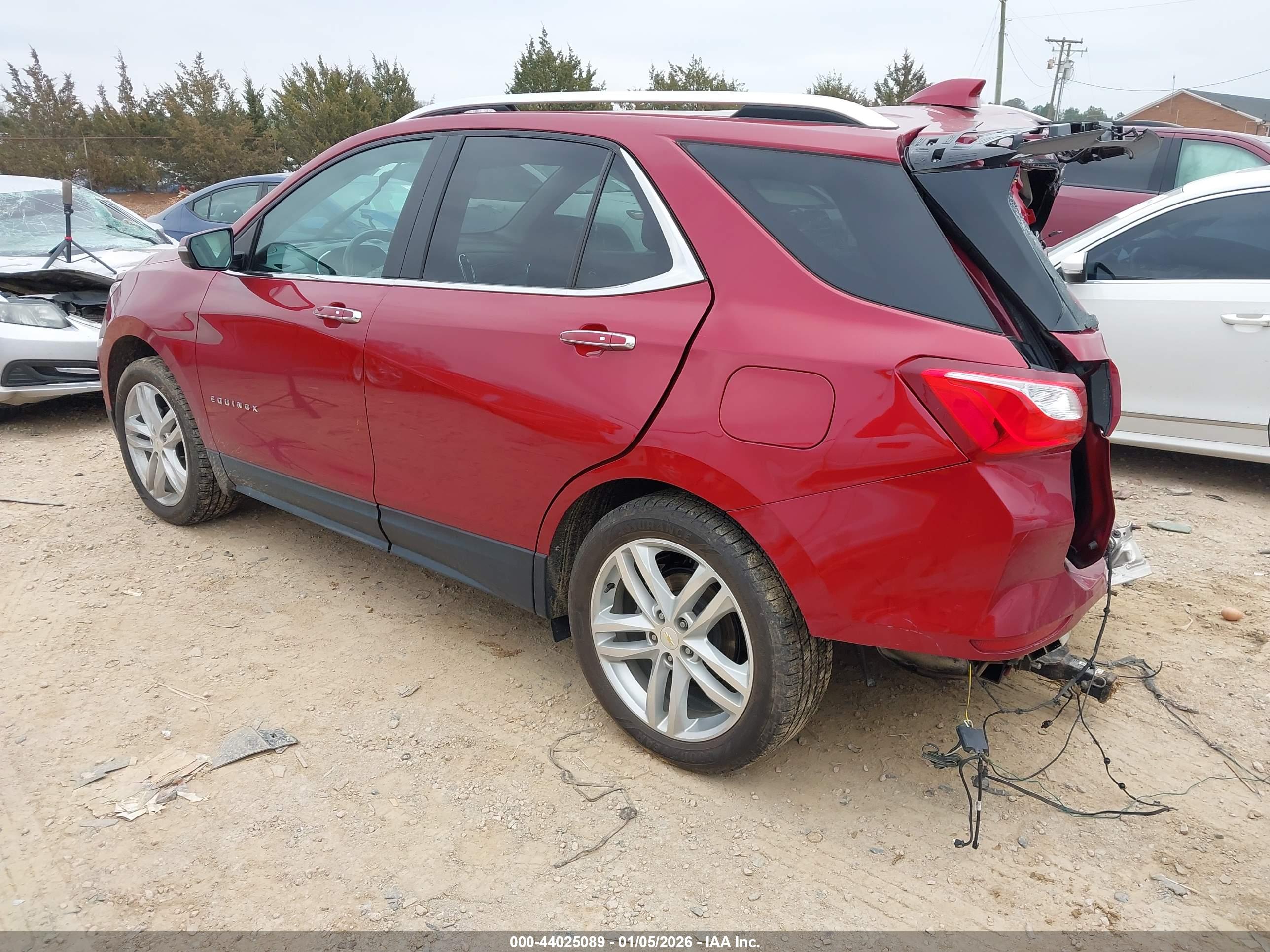 CHEVROLET EQUINOX image 3