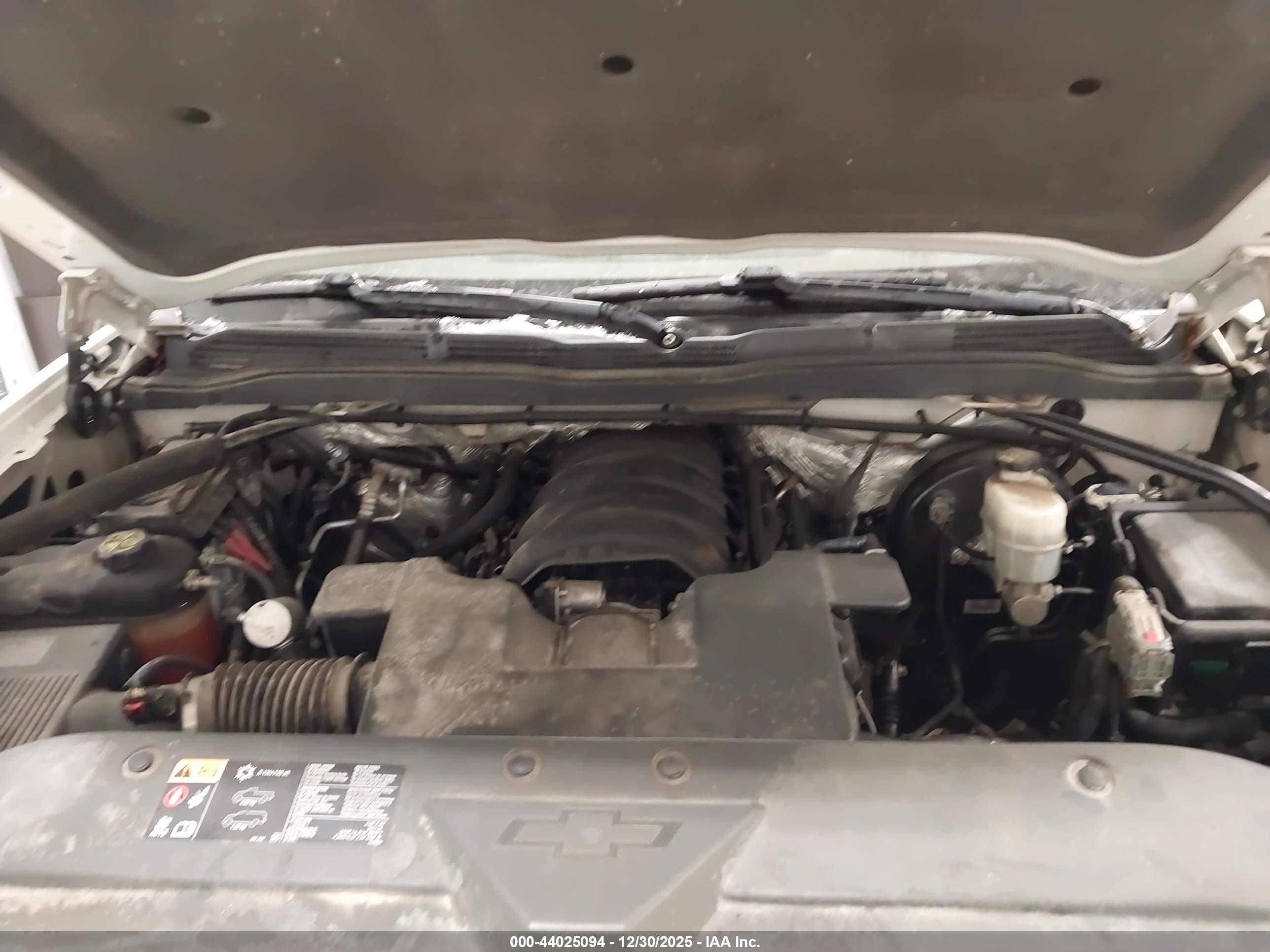CHEVROLET SILVERADO image 10