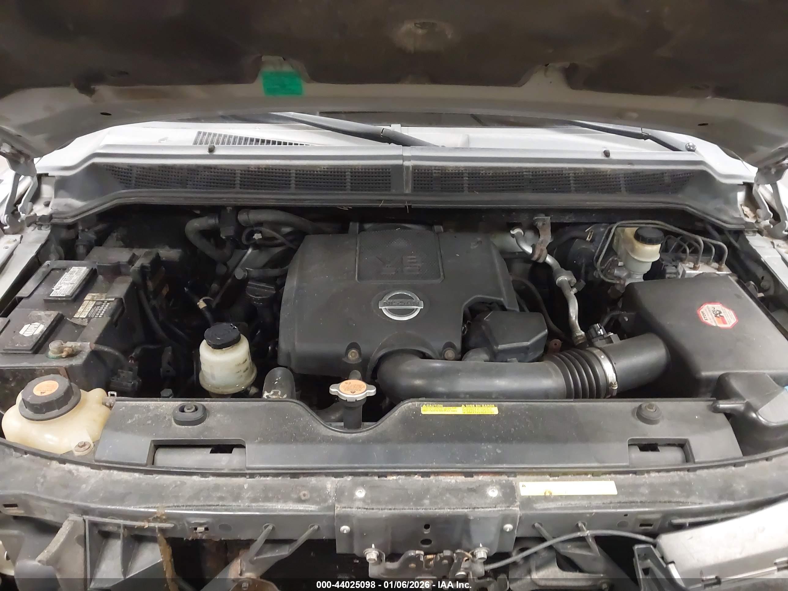 NISSAN TITAN image 10