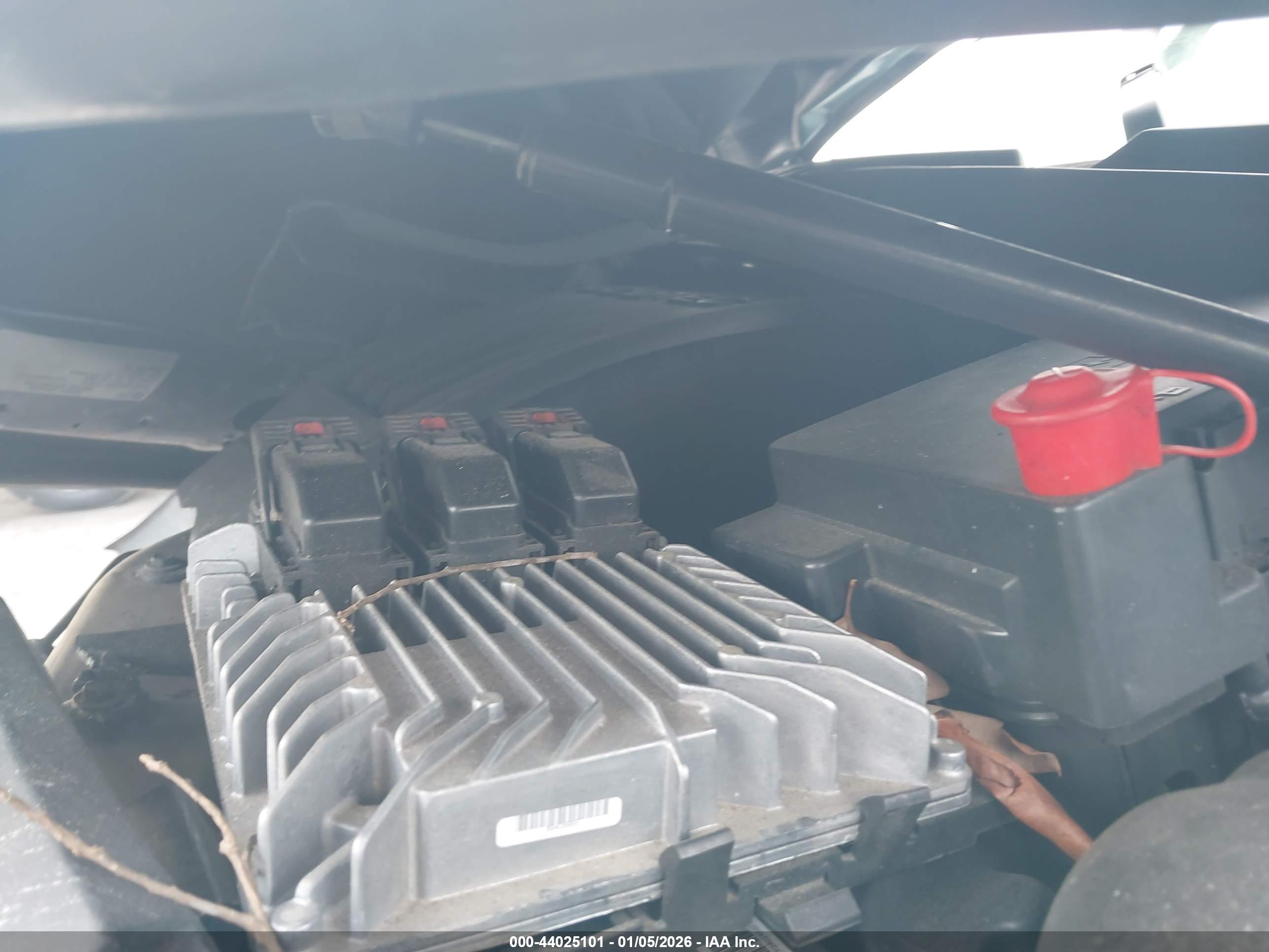 CHEVROLET EQUINOX image 10