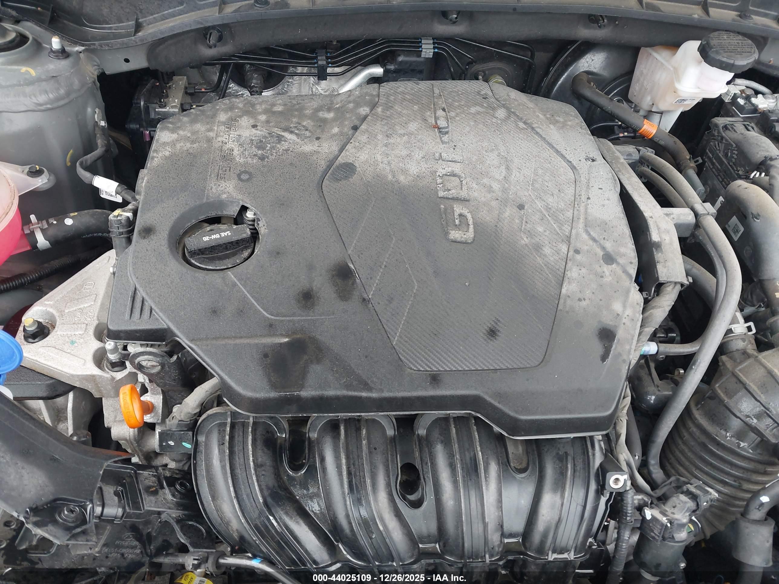 HYUNDAI TUCSON image 10