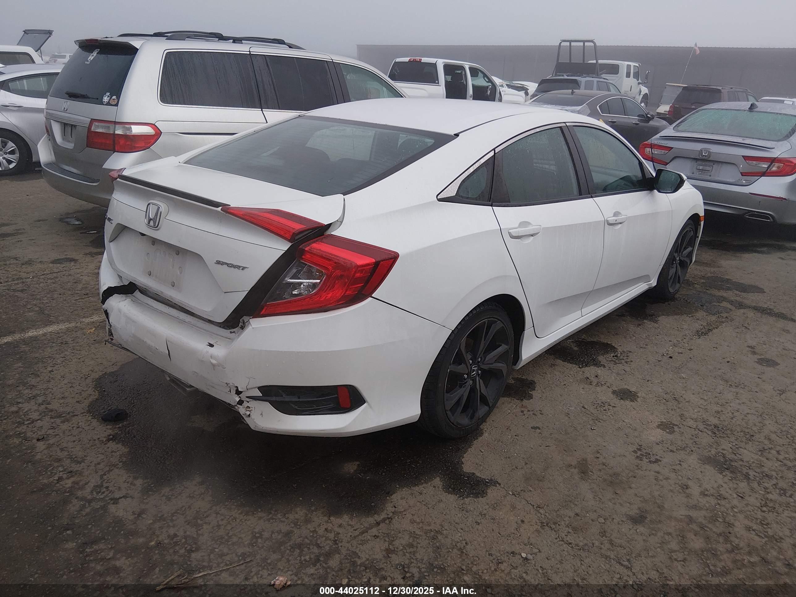 HONDA CIVIC image 4