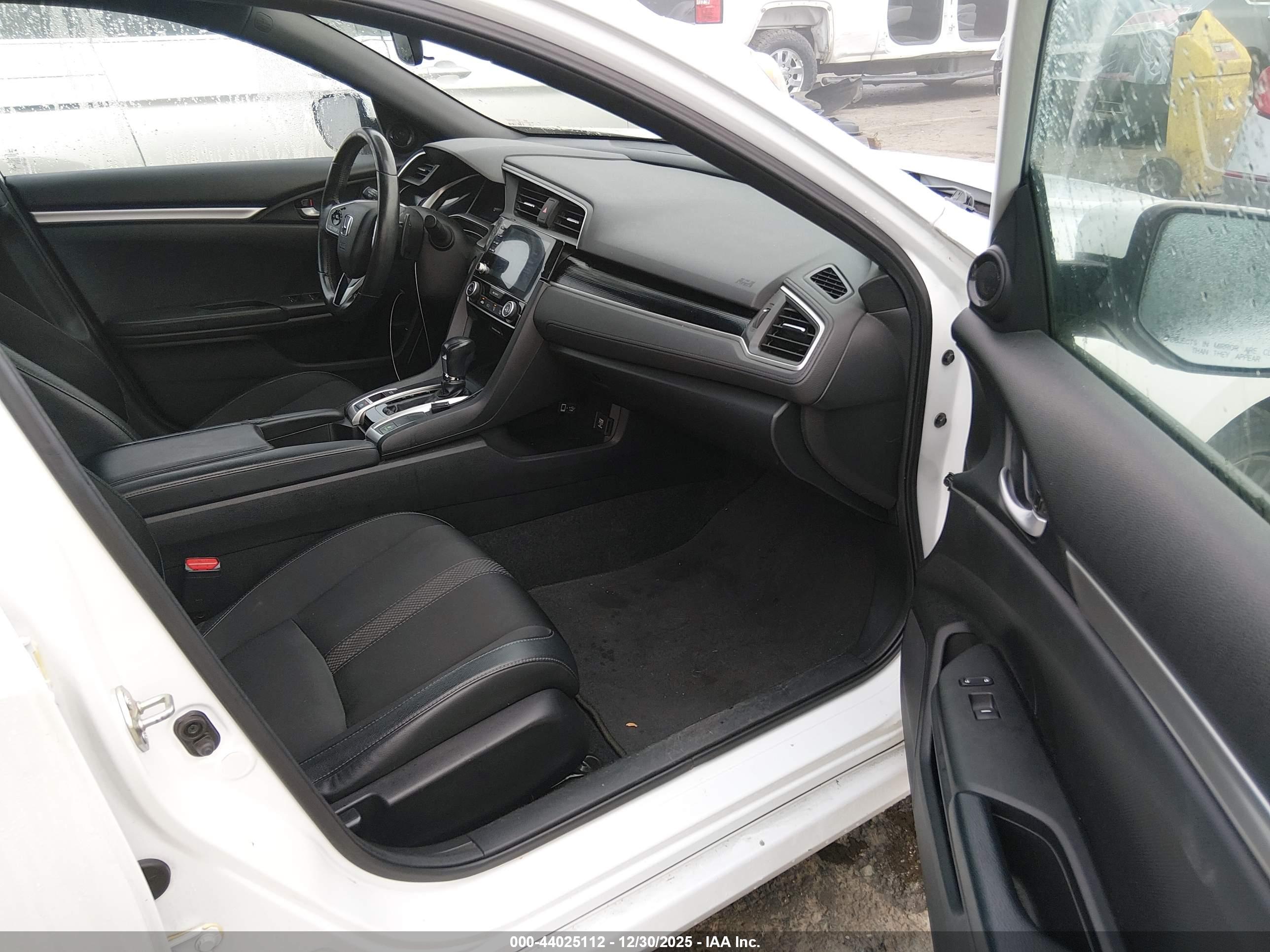 HONDA CIVIC image 5