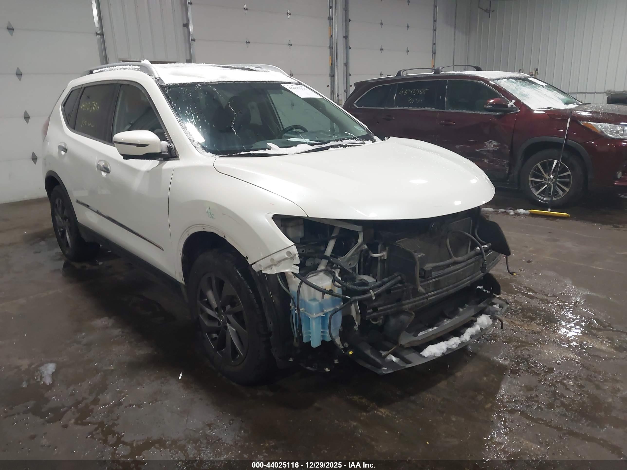 NISSAN ROGUE image 6