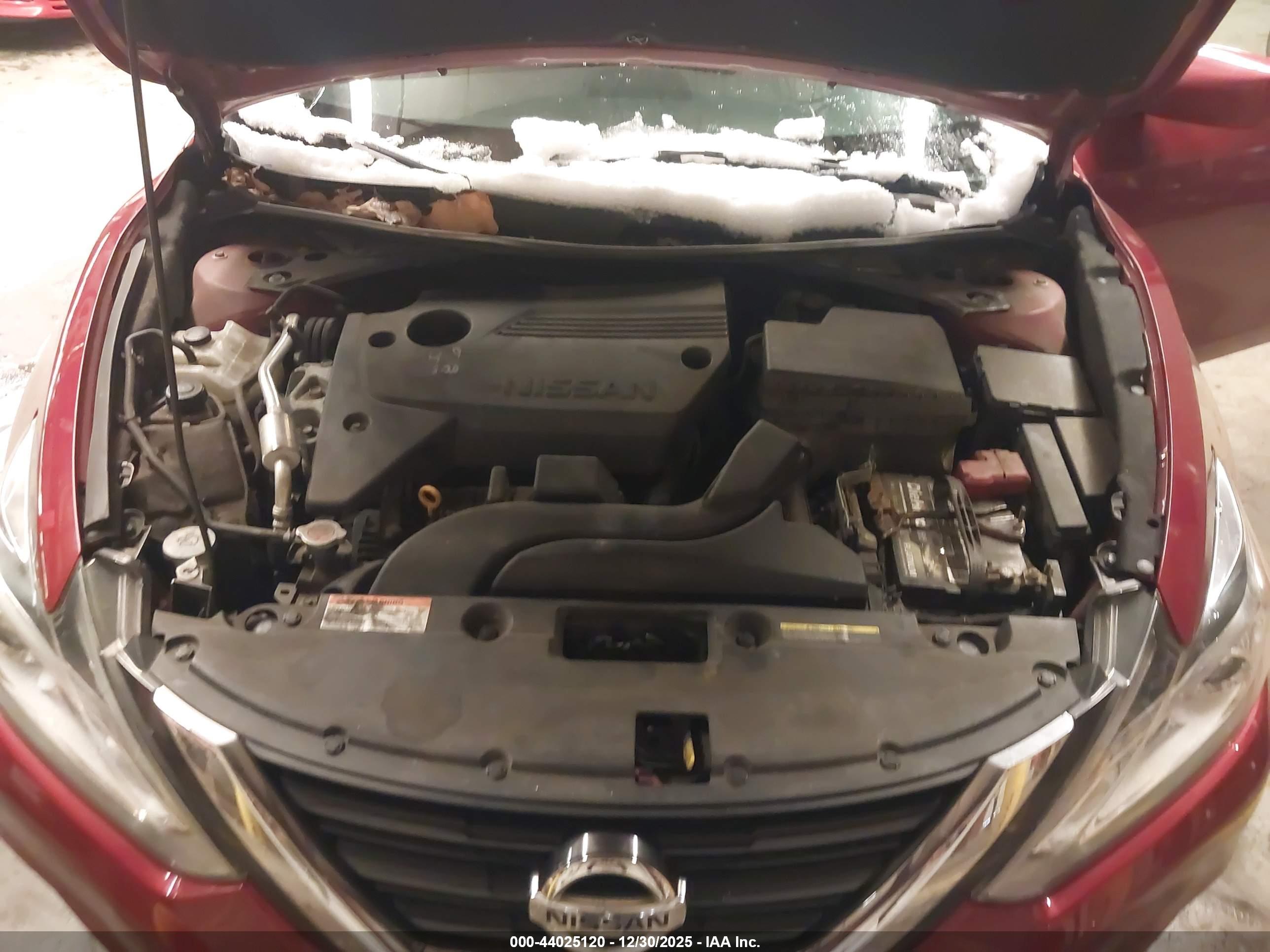 NISSAN ALTIMA image 10