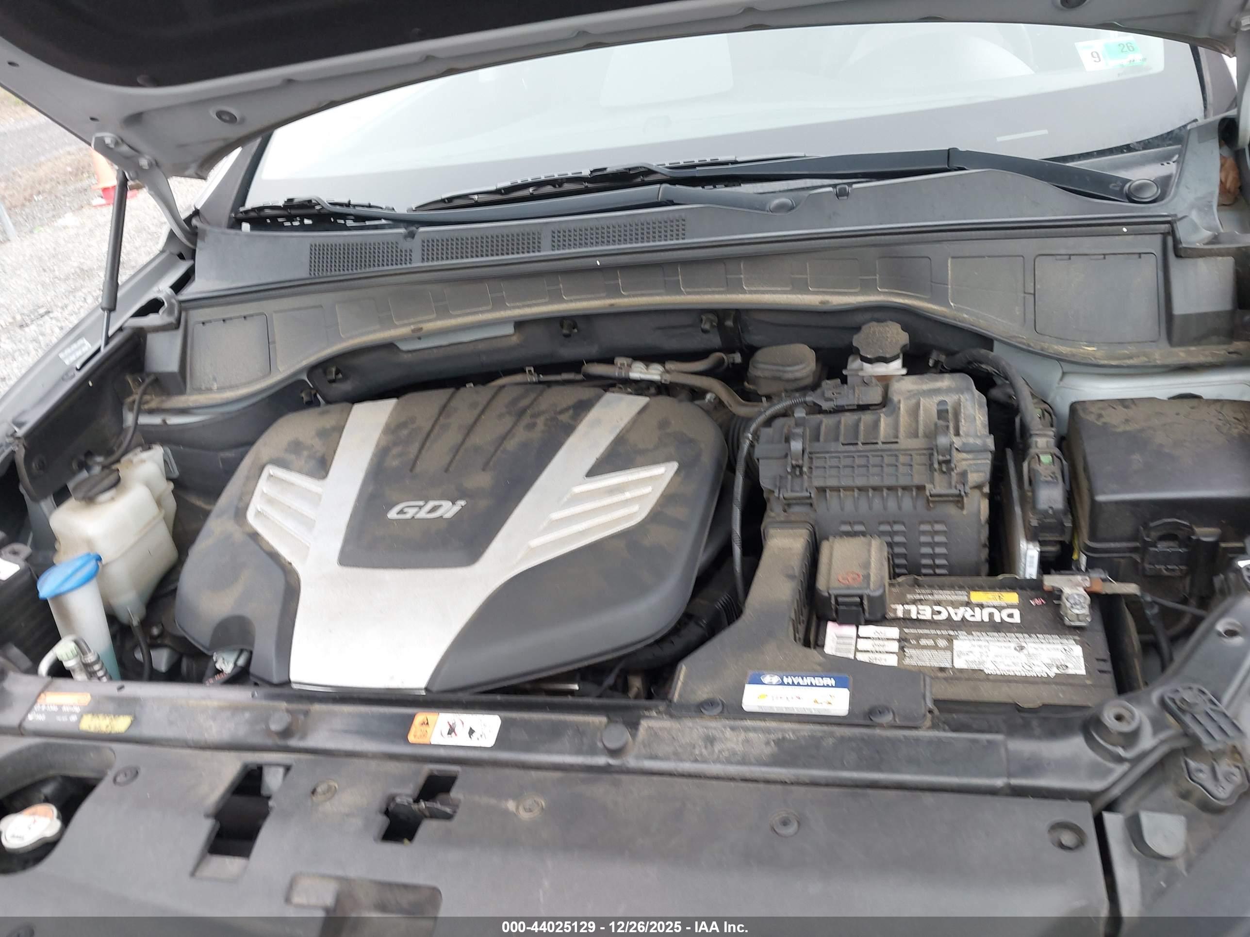 HYUNDAI SANTA image 10