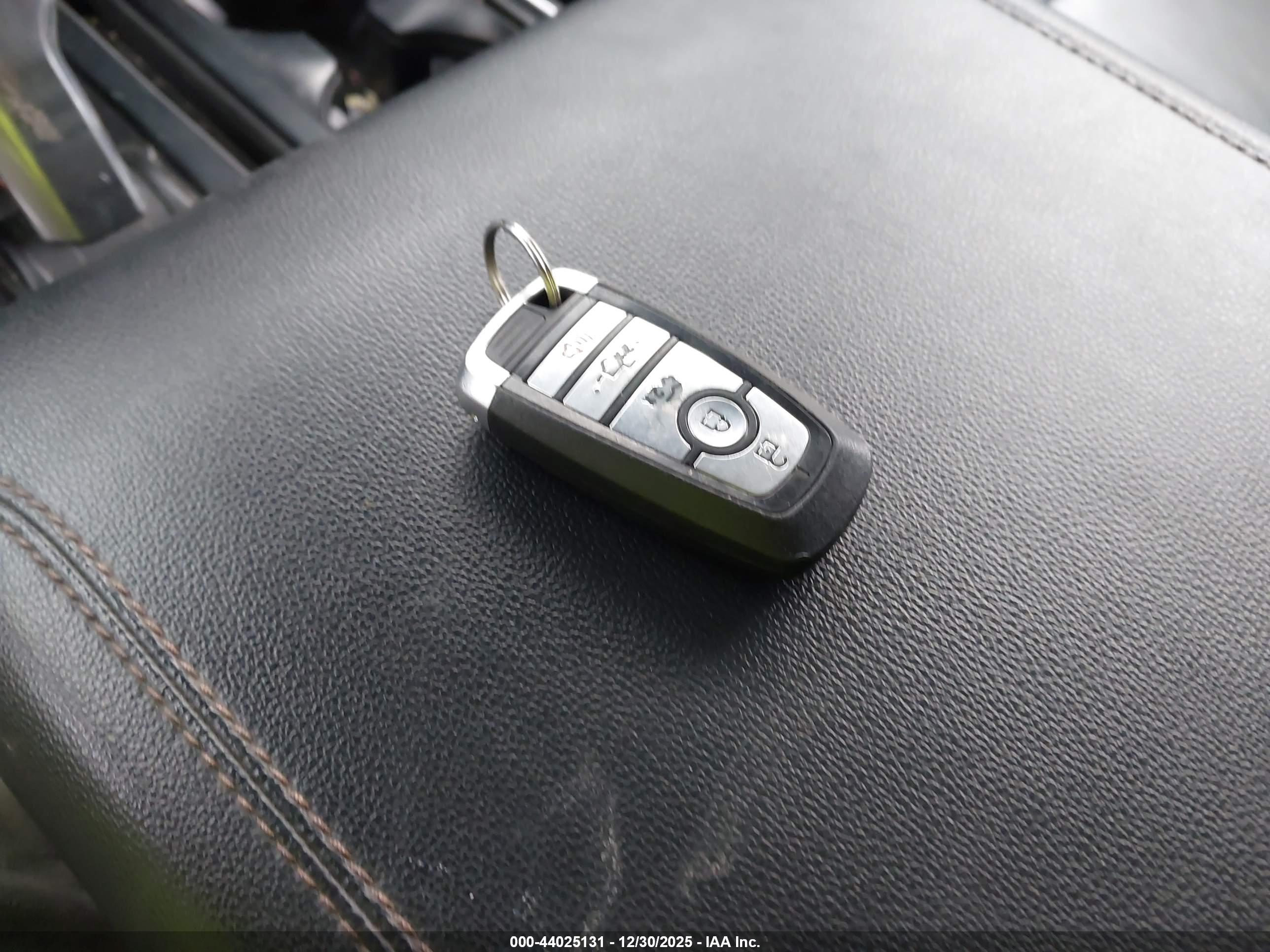 FORD F-150 image 11